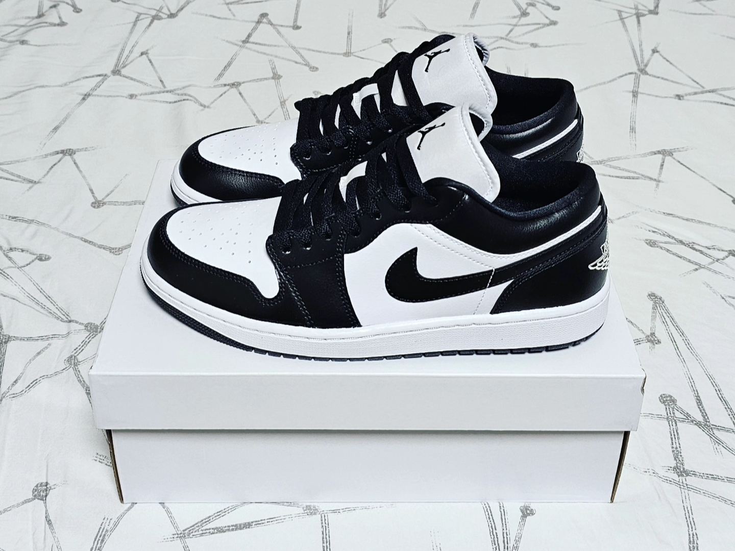 (W) Jordan 1 Low Black and White 착용 스타일 - 2