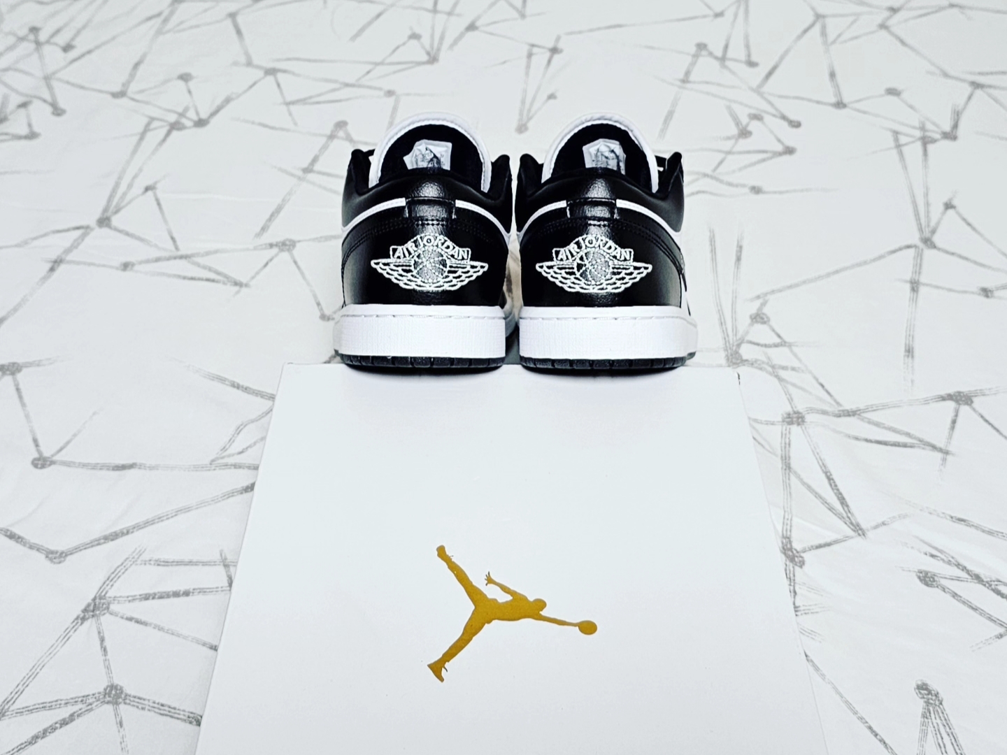 (W) Jordan 1 Low Black and White 착용 스타일 - 5