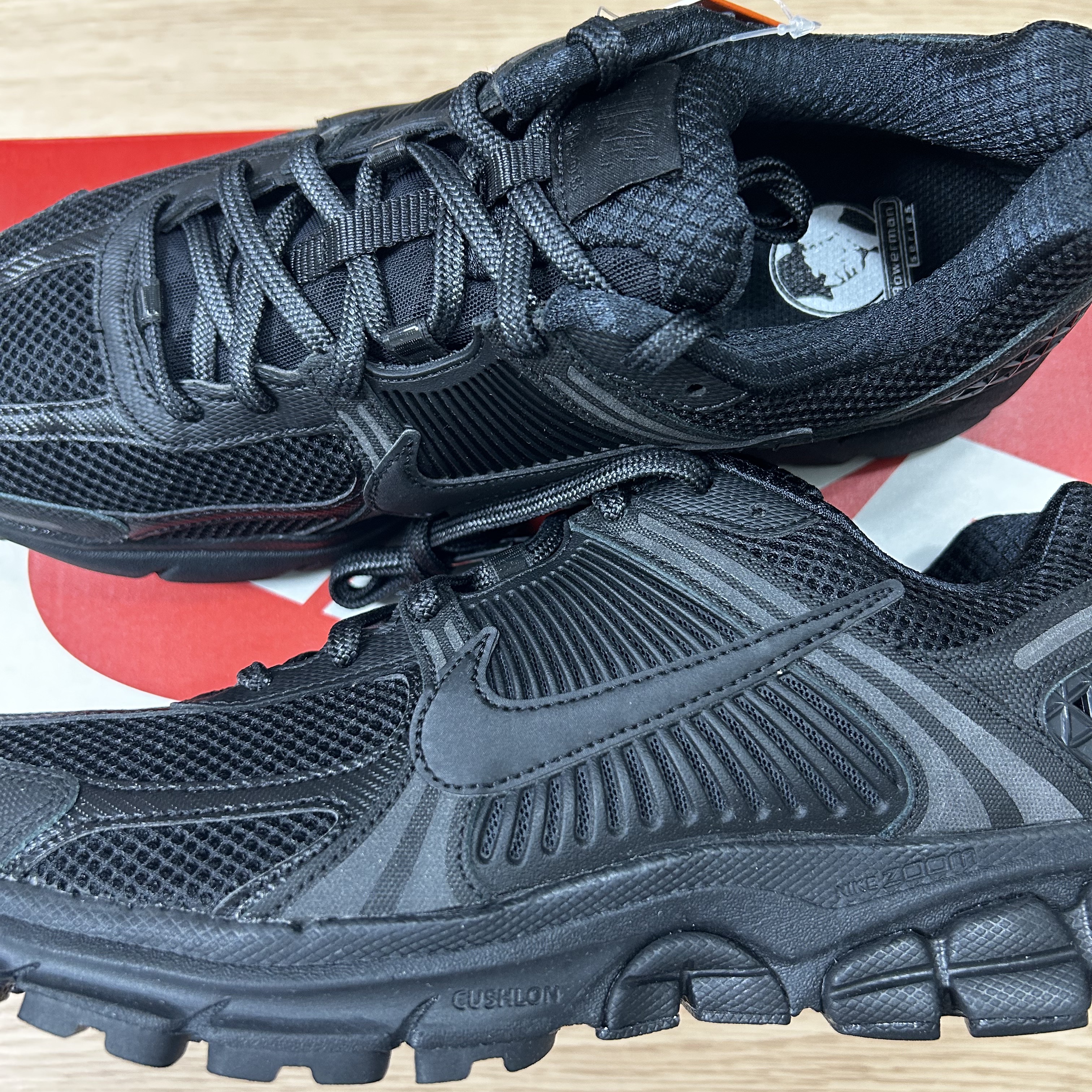 Nike Zoom Vomero 5 SP Black 착용 스타일