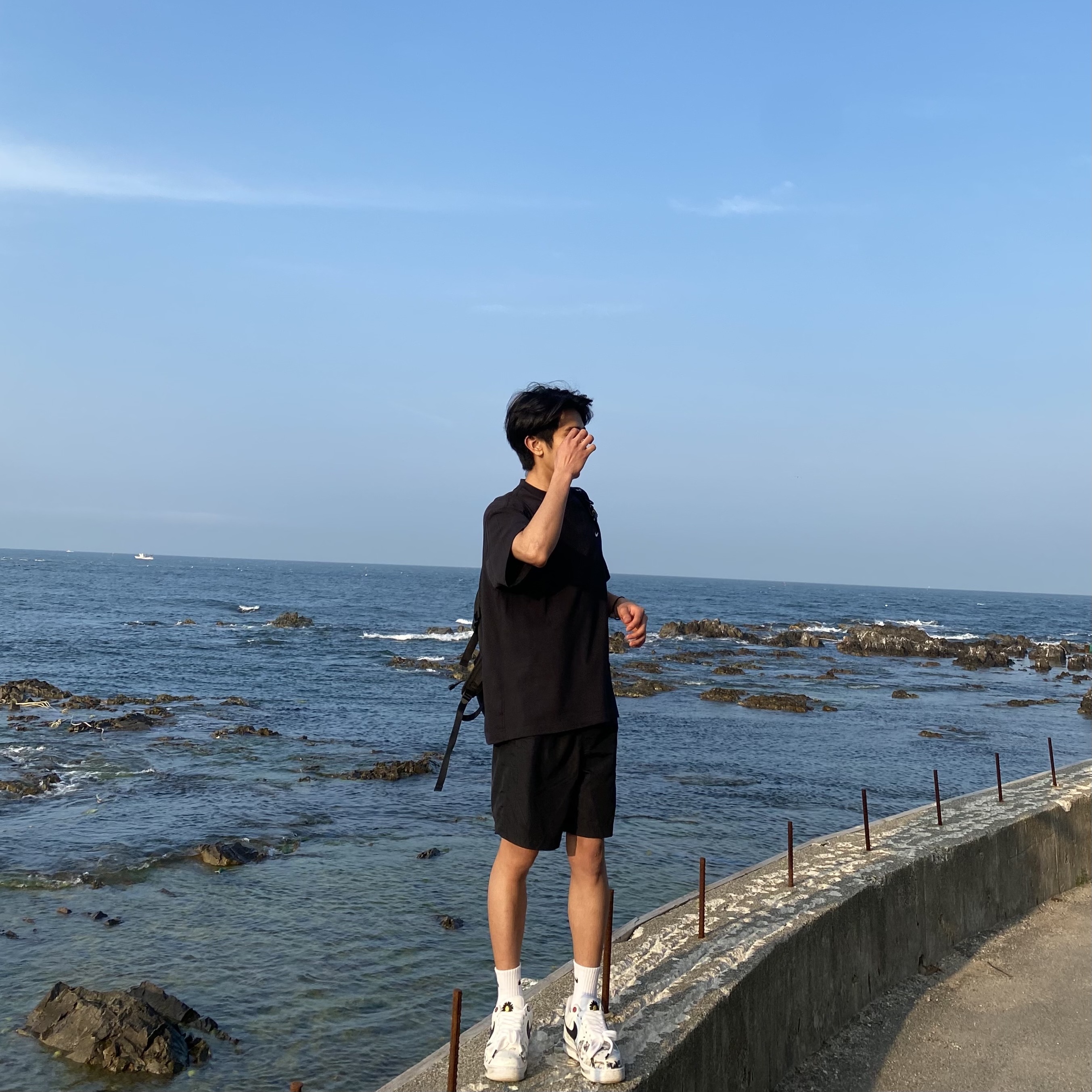 Nike NRG Solo Swoosh T-Shirt Black - Asia, Nike x Peaceminusone Air Force 1 Low Para-Noise 2.0 착용 스타일