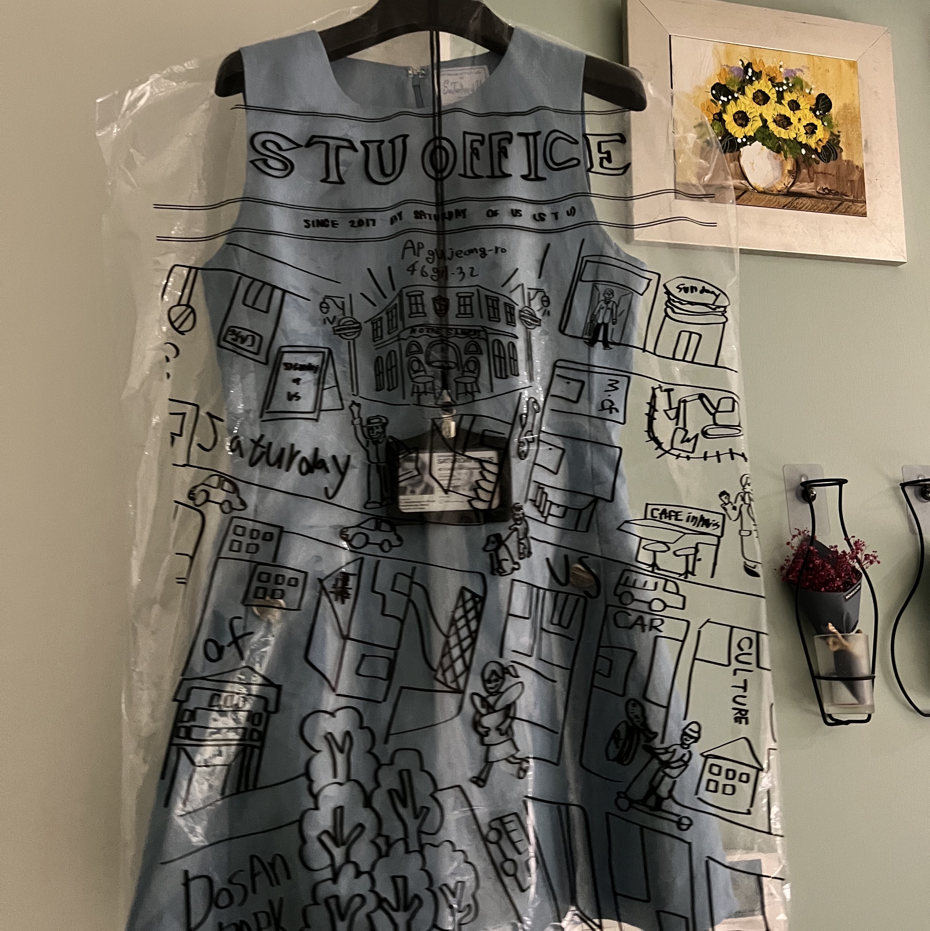 [KREAM 단독] STU Women Buttoned Linen Dress Sky Blue 착용 스타일