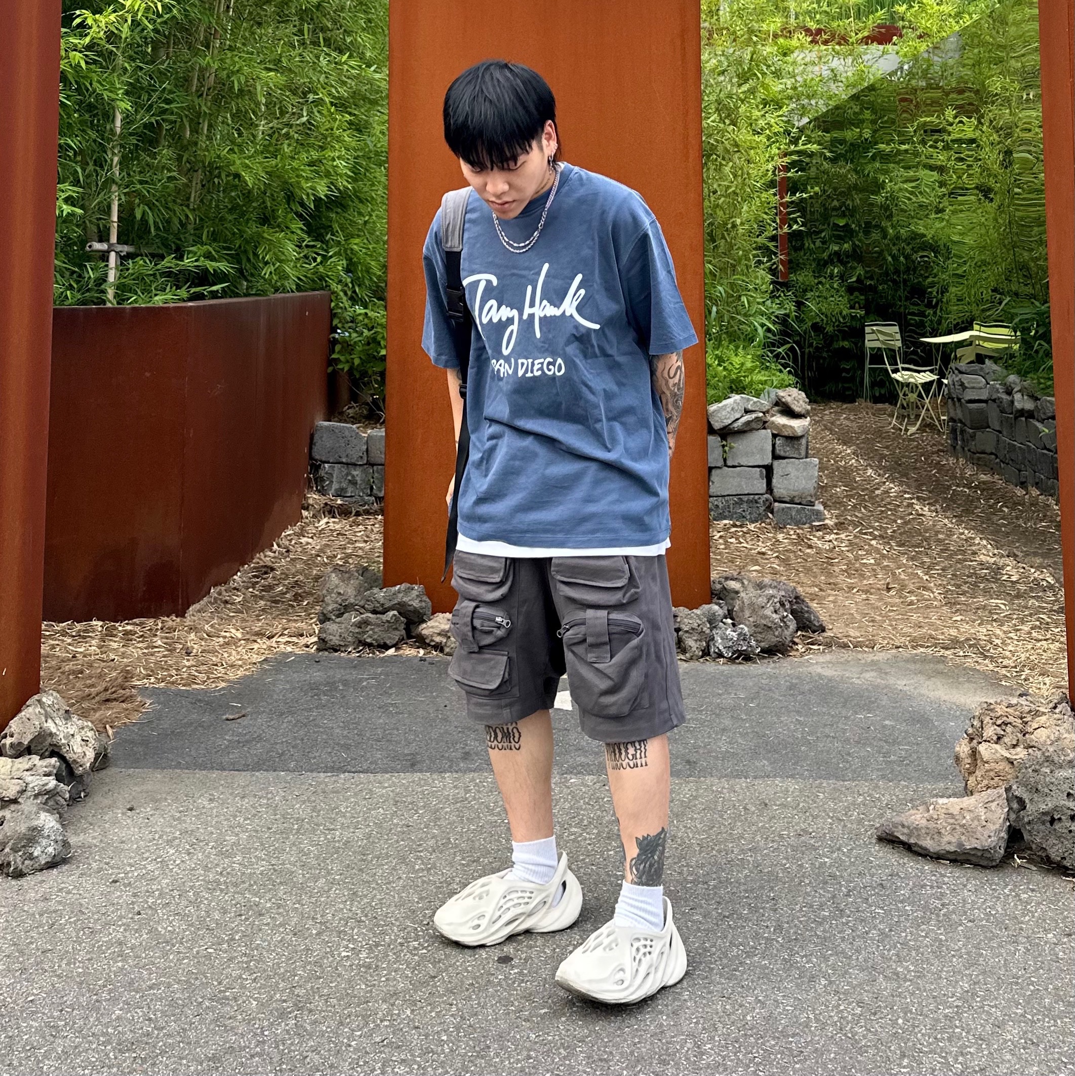Adidas Yeezy Foam RNNR Ararat 착용 스타일 - 4