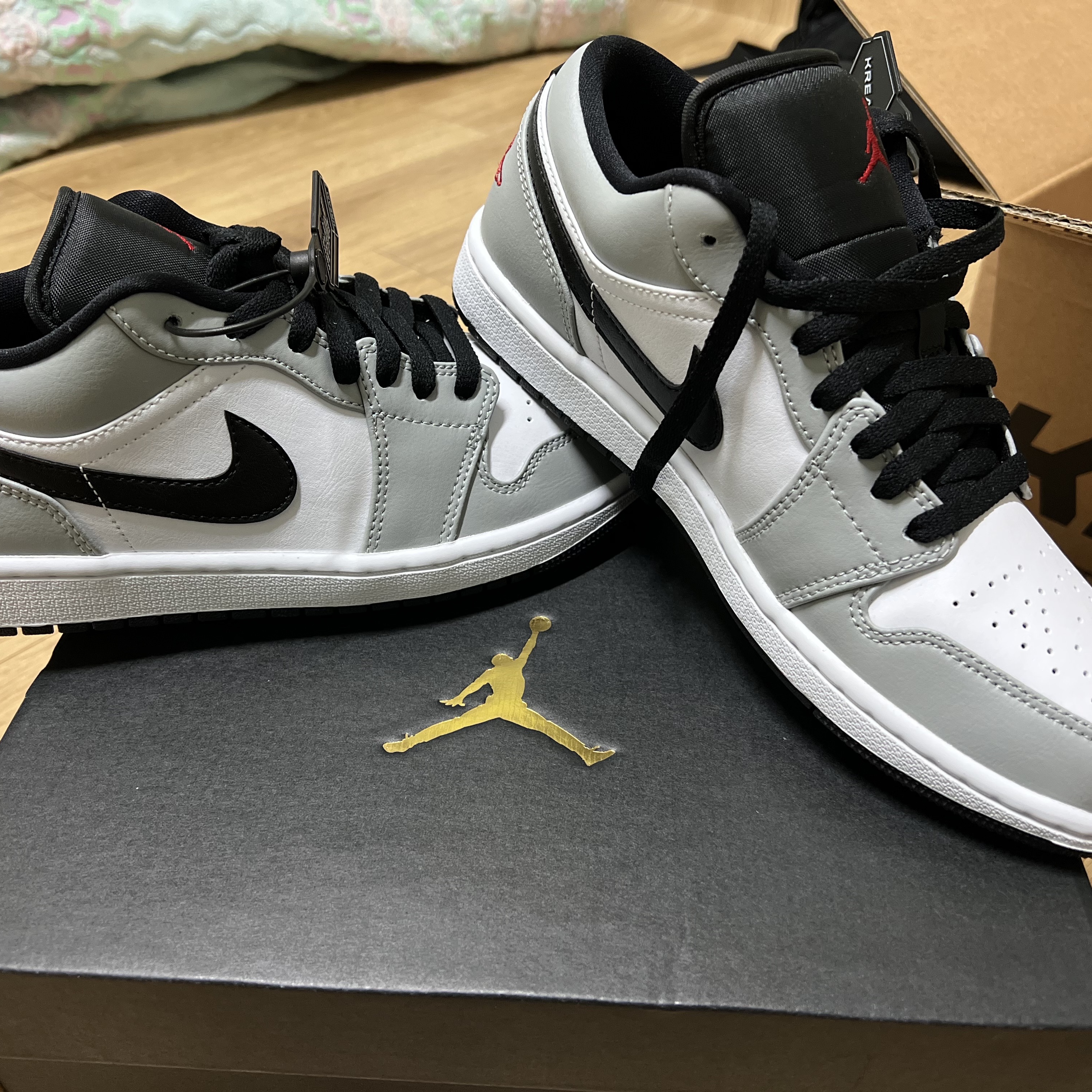 Jordan 1 Low Light Smoke Grey 착용 스타일