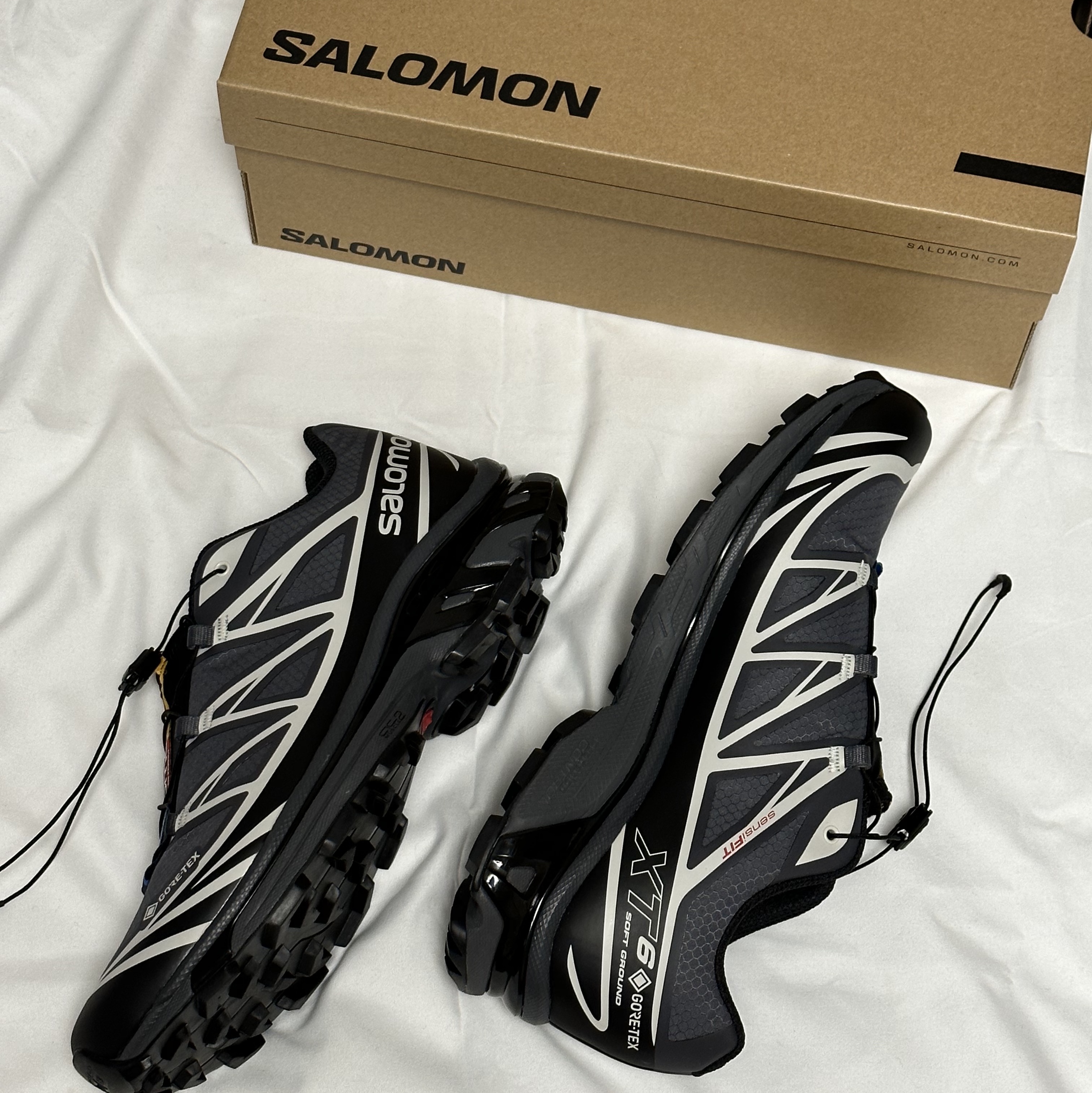 Salomon XT-6 Gore-Tex Black Ebony 착용 스타일