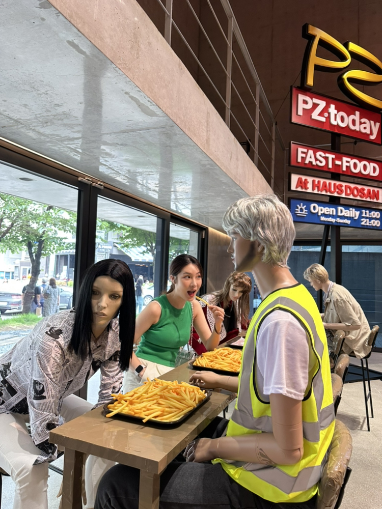 KREAM 프로필 이미지