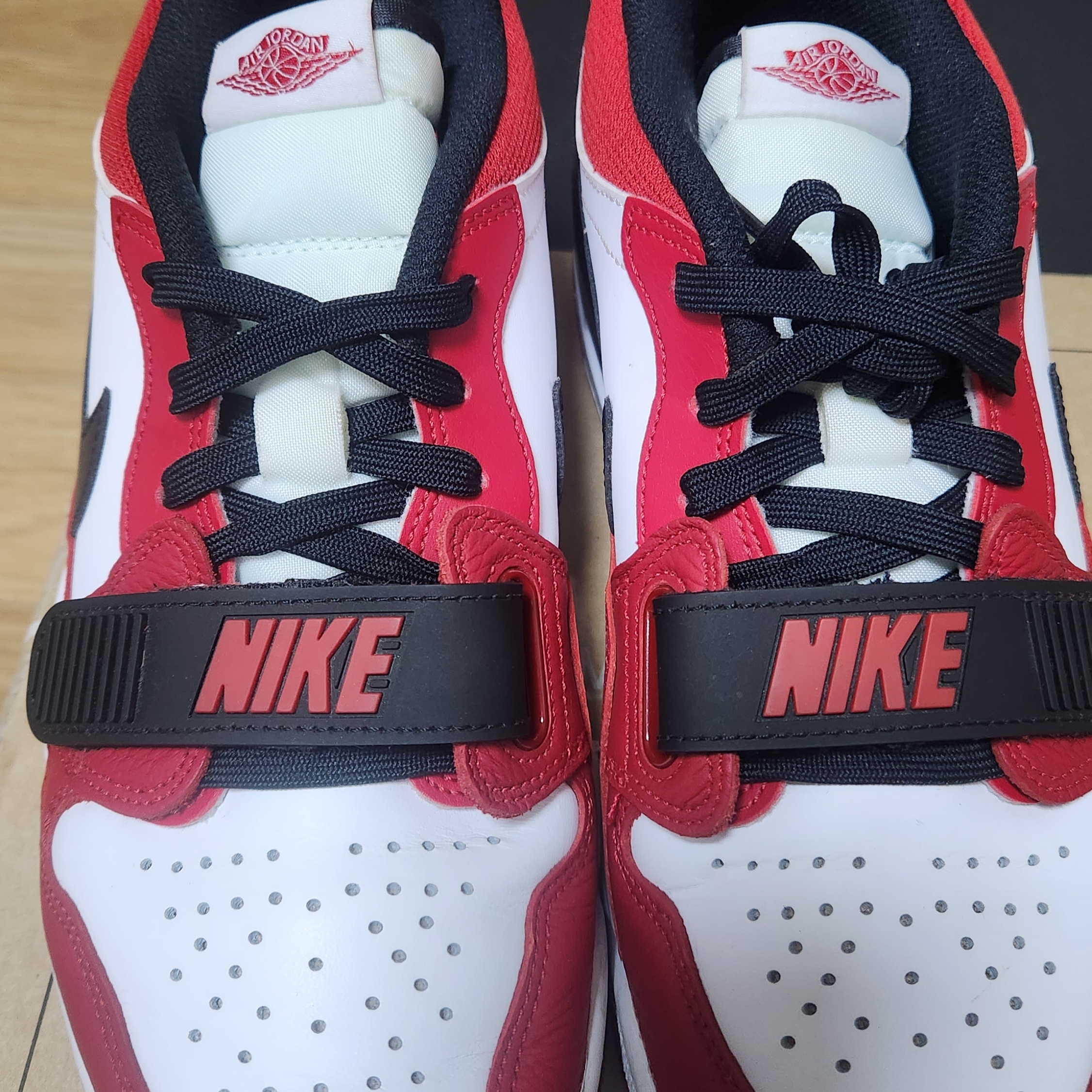 Jordan Legacy 312 Low Chicago 2022 착용 스타일 - 1