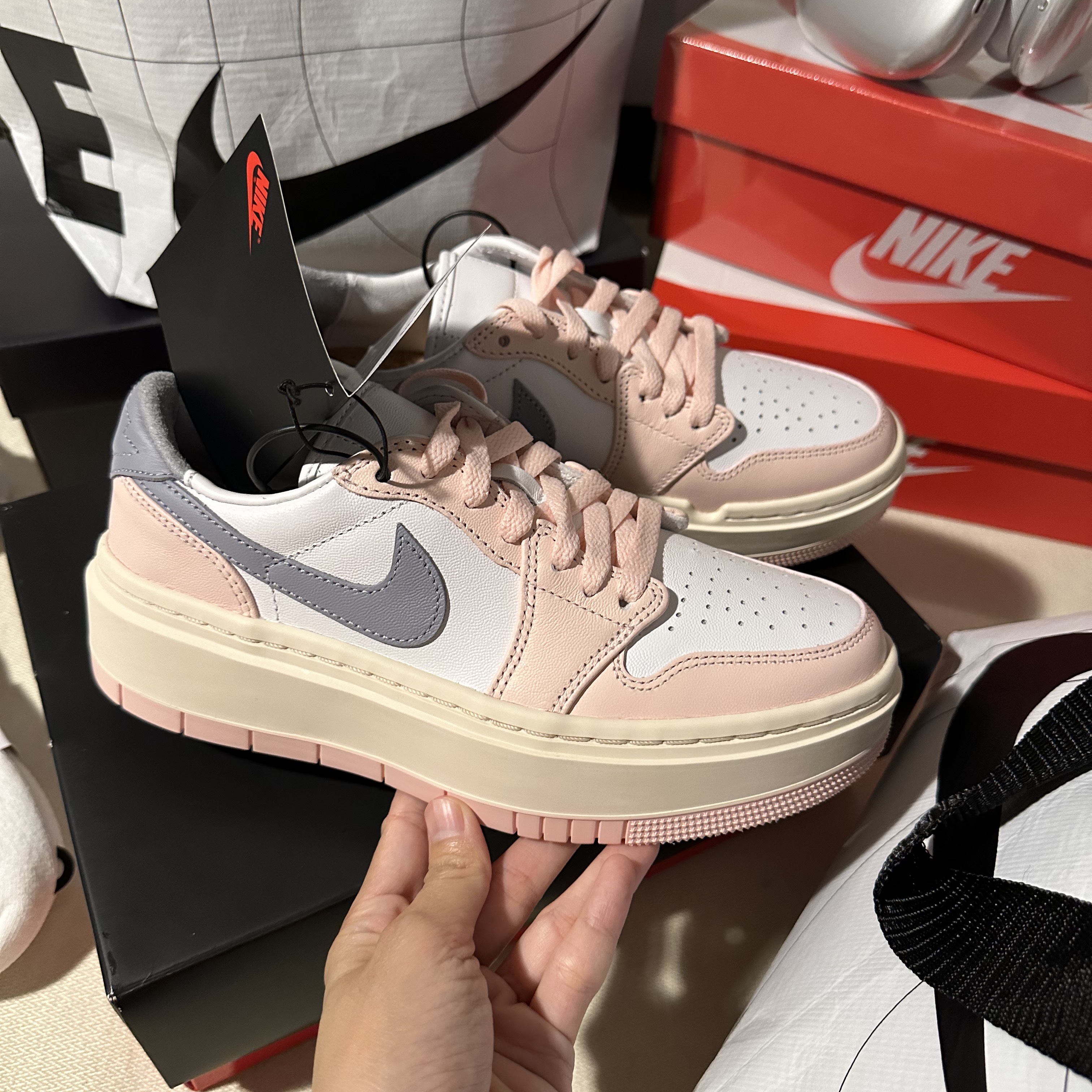 (W) Jordan 1 Elevate Low Atmosphere 착용 스타일 - 2