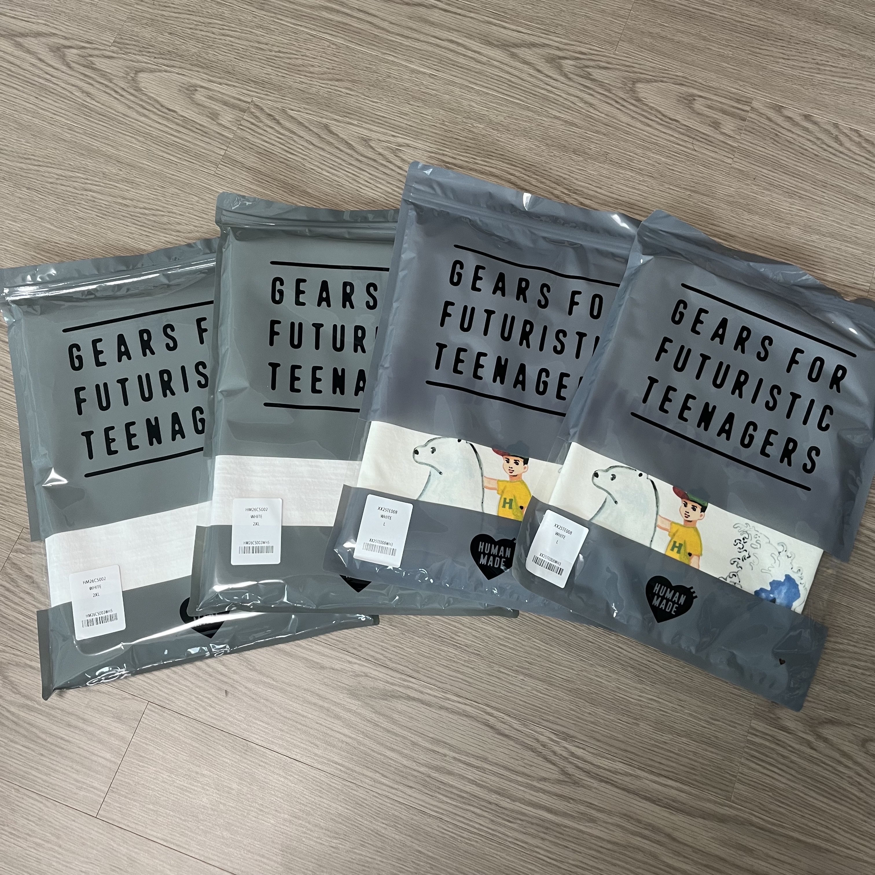 Human Made Keiko Sootome T-Shirt #10 White, Human Made Heart Badge T-Shirt White 착용 스타일