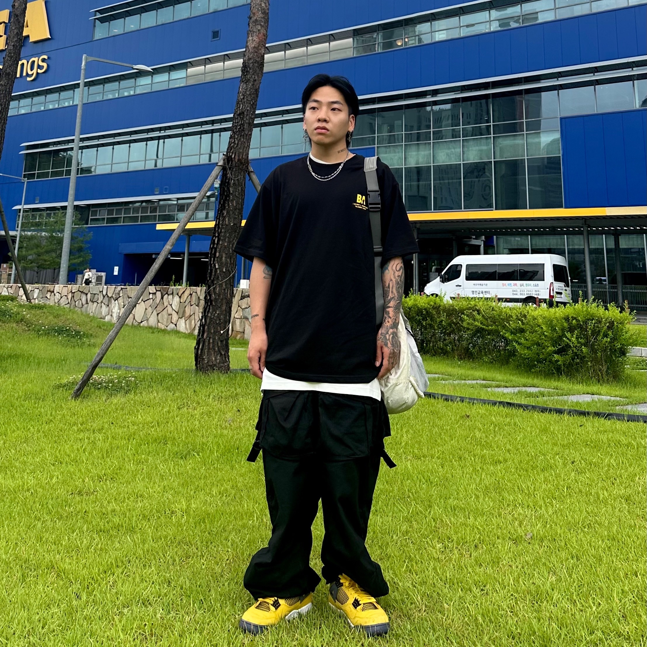 Jordan 4 Retro Tour Yellow 착용 스타일 - 3
