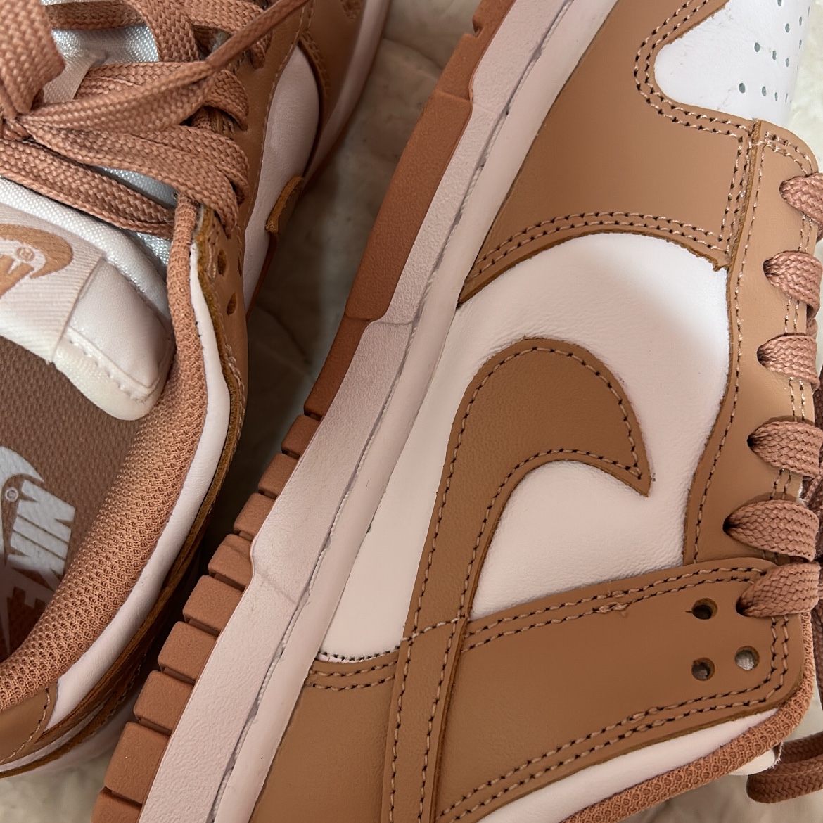 (W) Nike Dunk Low Rose Whisper 착용 스타일