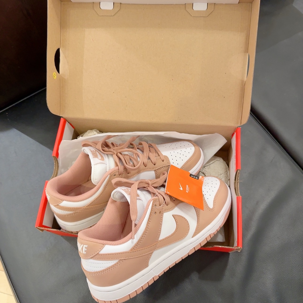 (W) Nike Dunk Low Rose Whisper 착용 스타일 - 2