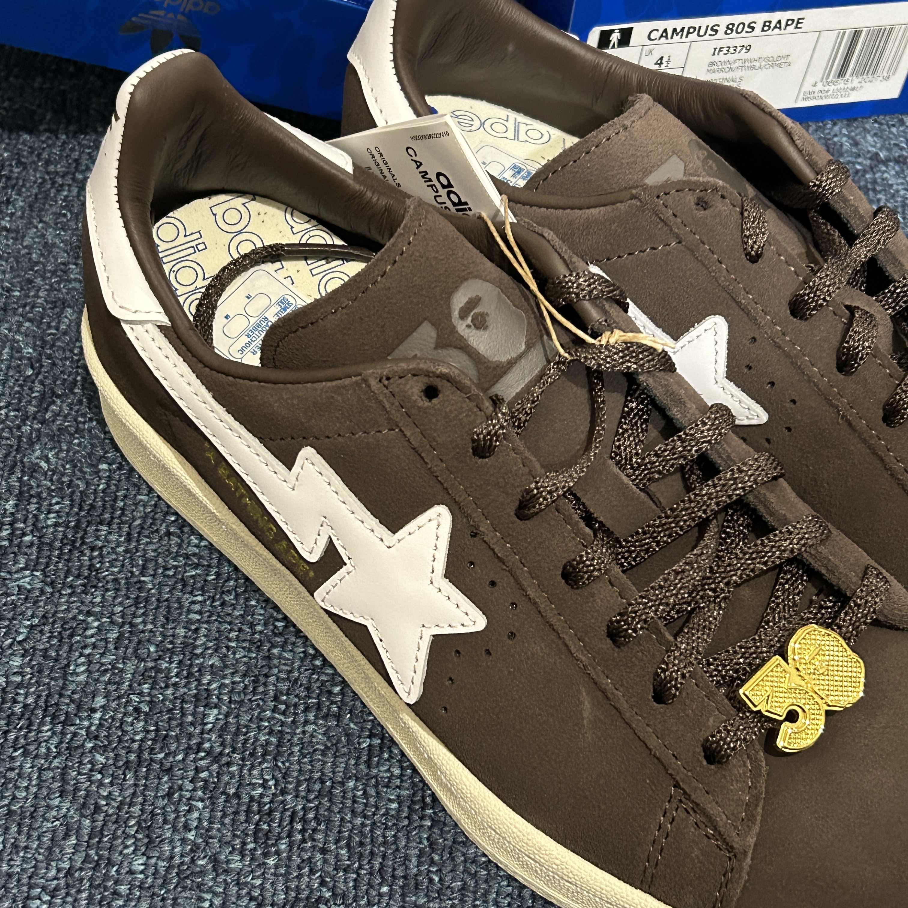 Adidas x BAPE Campus 80s Brown 착용 스타일 - 3