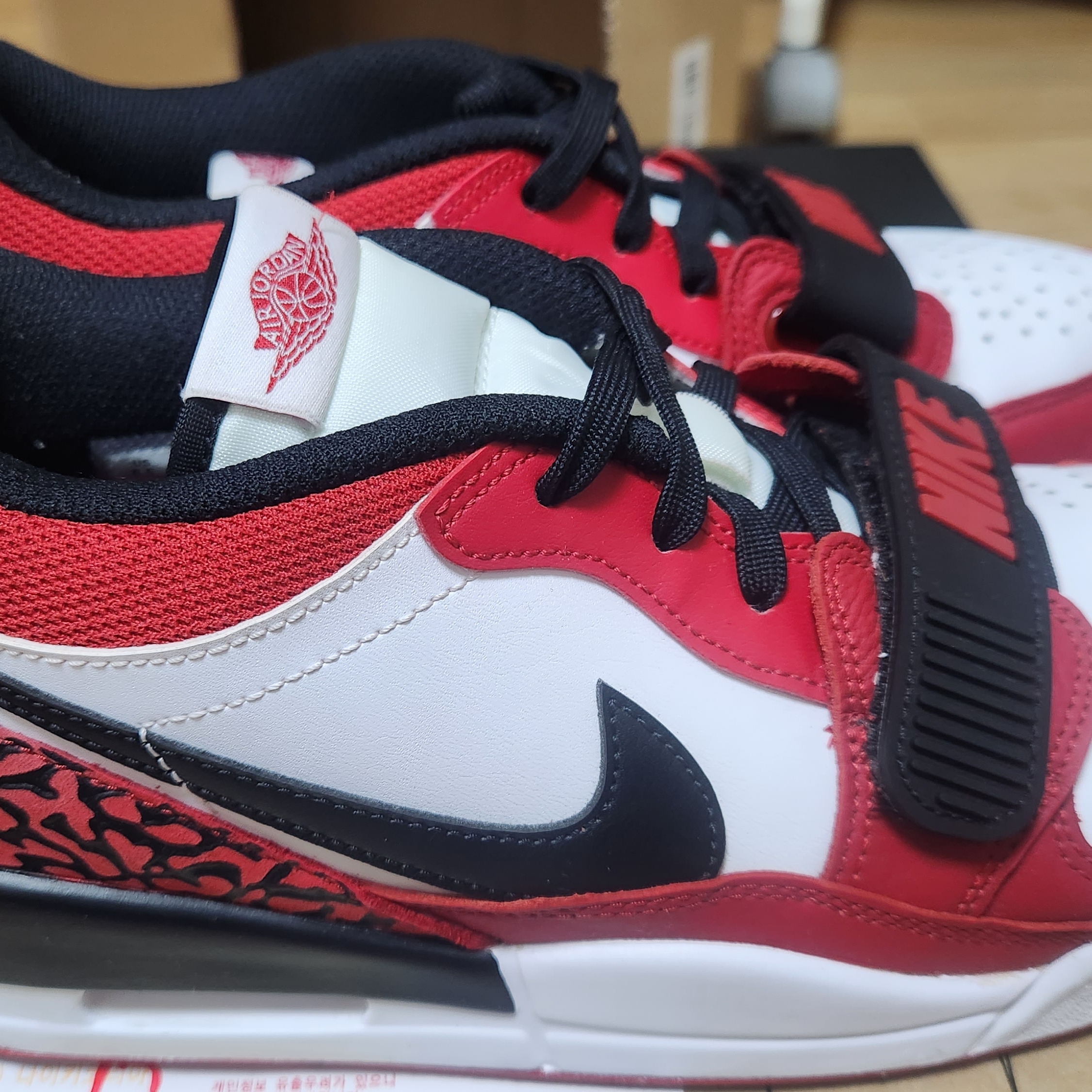 Jordan Legacy 312 Low Chicago 2022 착용 스타일 - 2