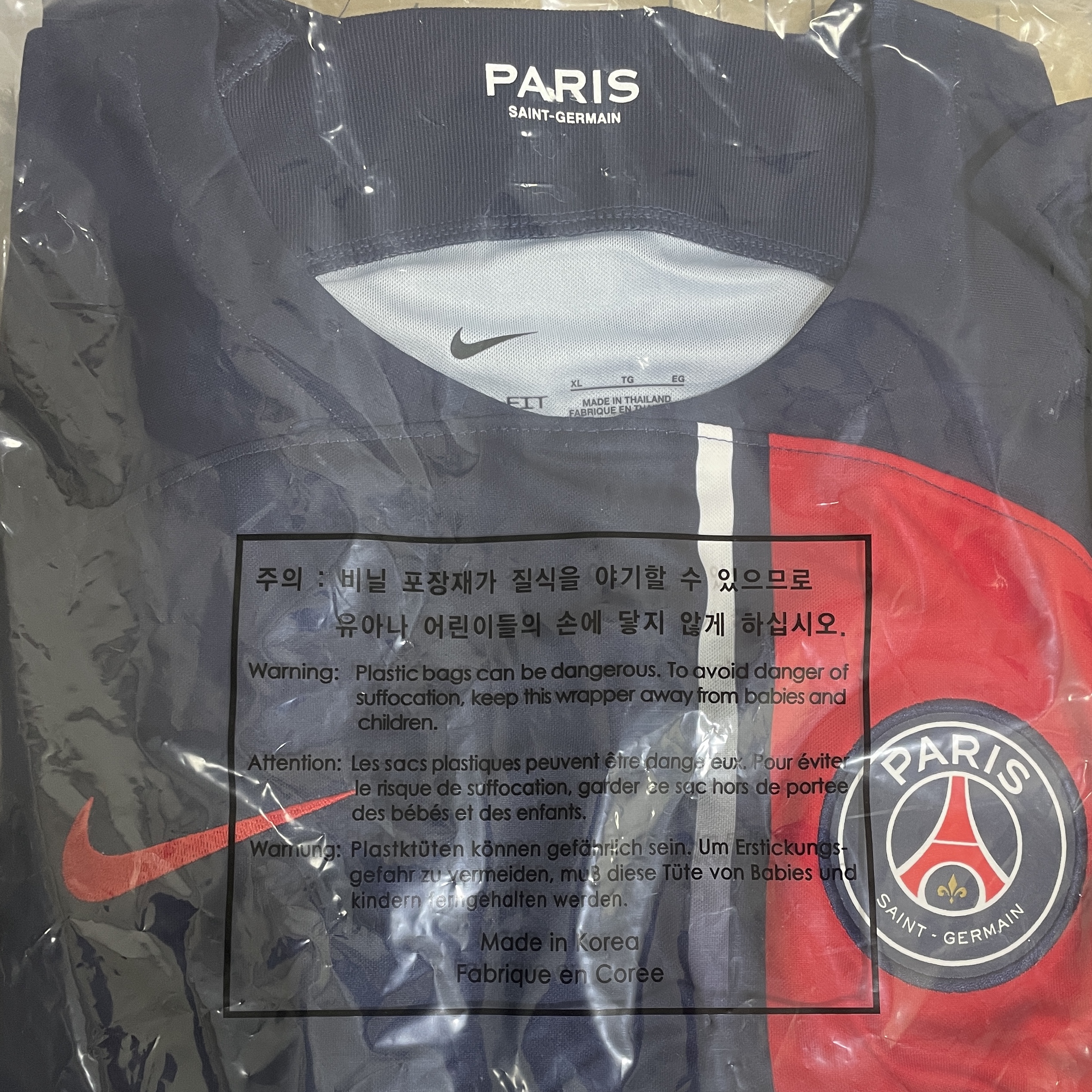 Nike Paris Saint-Germain 2023/24 Dri-Fit Stadium Home Jersey Midnight Navy (Non Marking Ver.) 착용 스타일