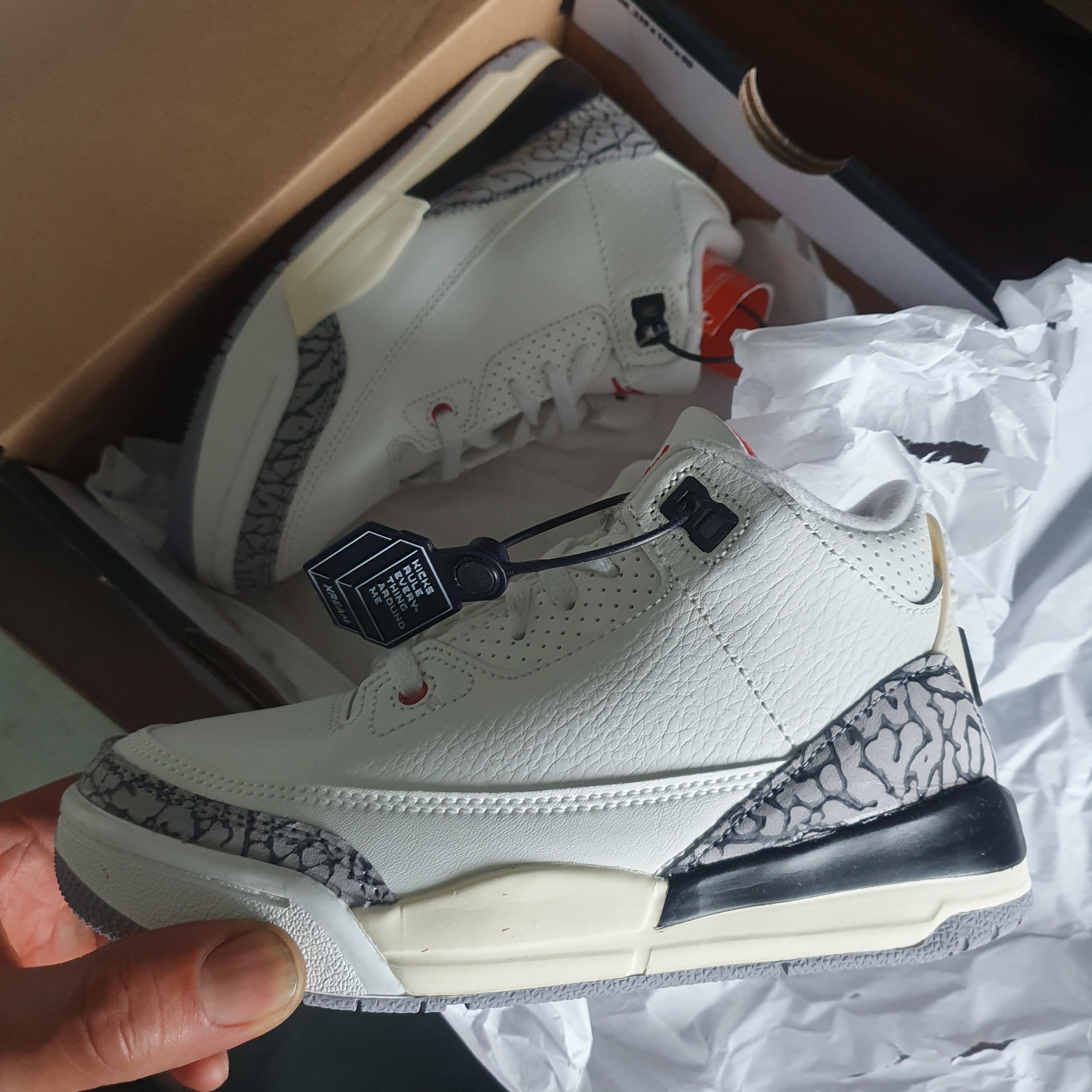 (PS) Jordan 3 Retro White Cement Reimagined 착용 스타일