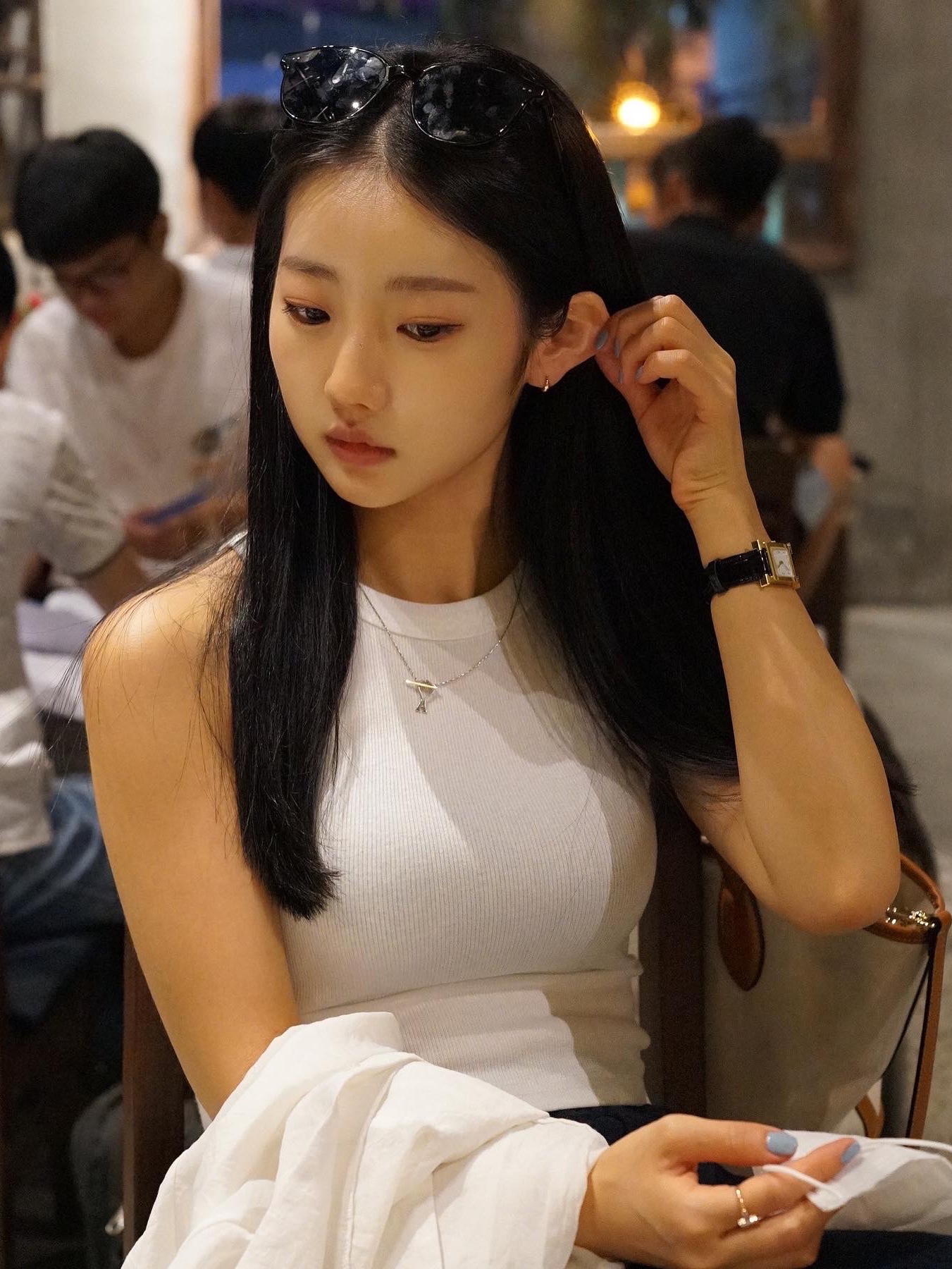 Gentle Monster Lang 01 Black, Hermes Heure H Watch Small Black Barenia Strap & Yellow Gold Steel 착용 스타일 - 2