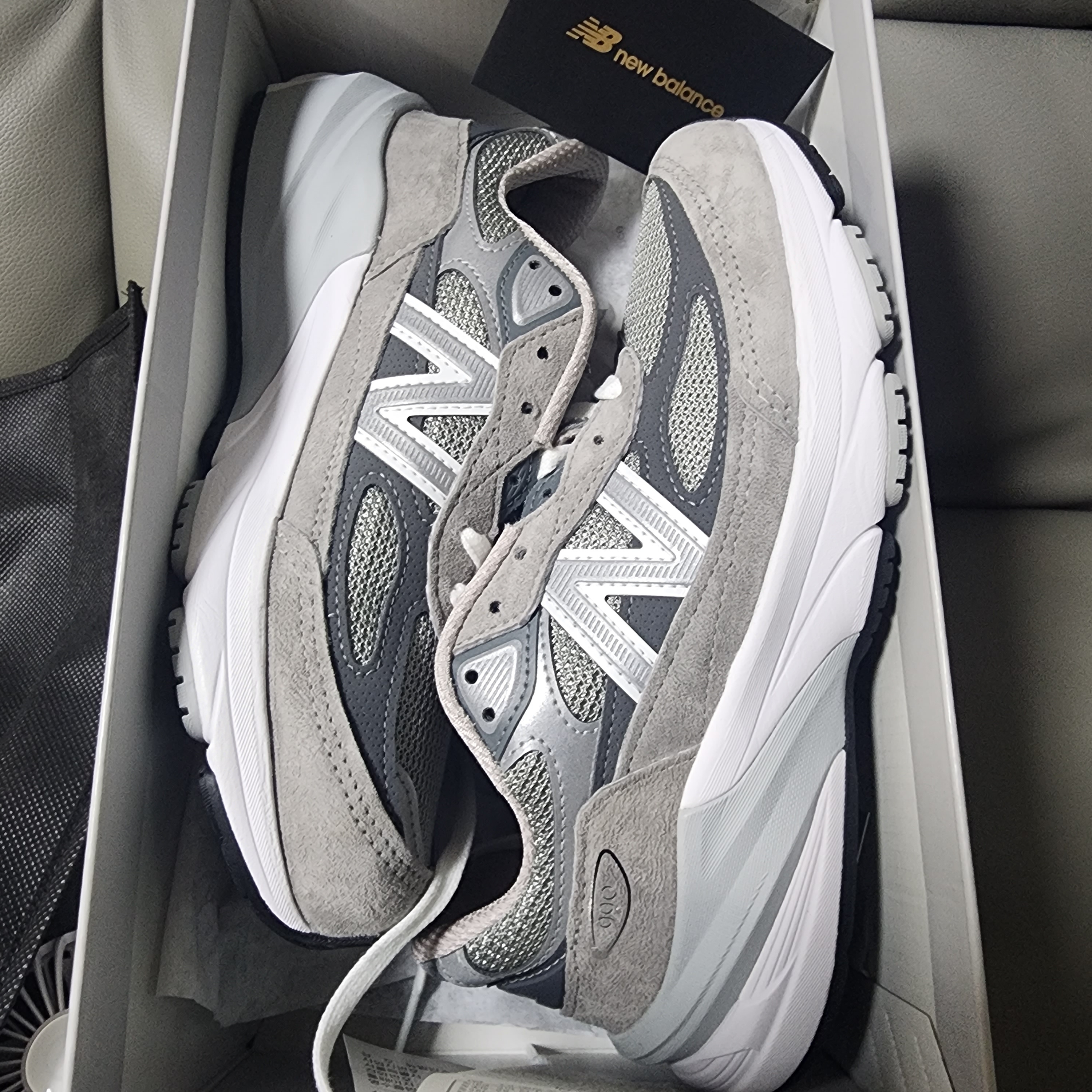 (W) New Balance 990v6 Made in USA Grey - B Standard 착용 스타일