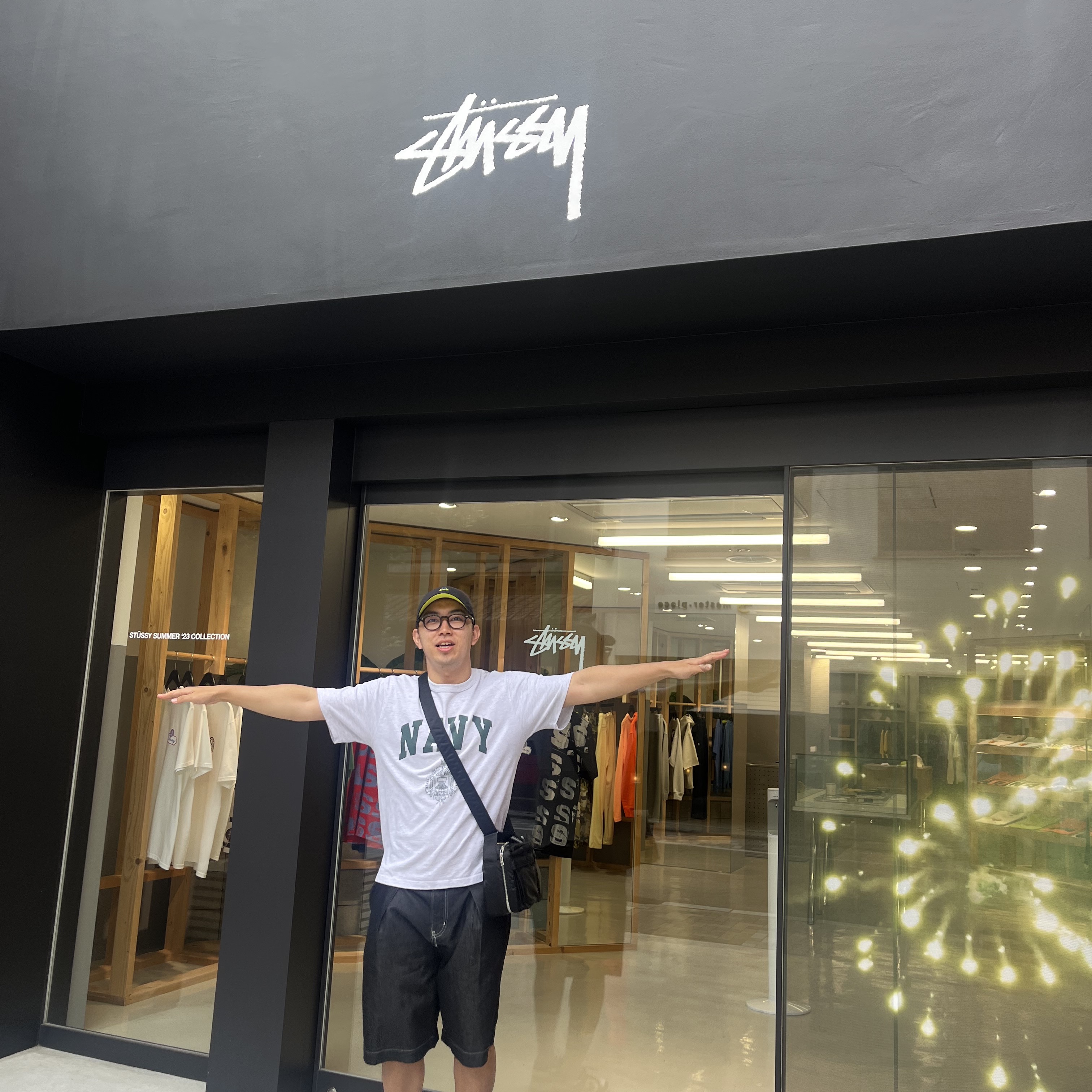 Stussy Diced Out T-Shirt White, Porter Tanker Shoulder Bag L Black 착용 스타일