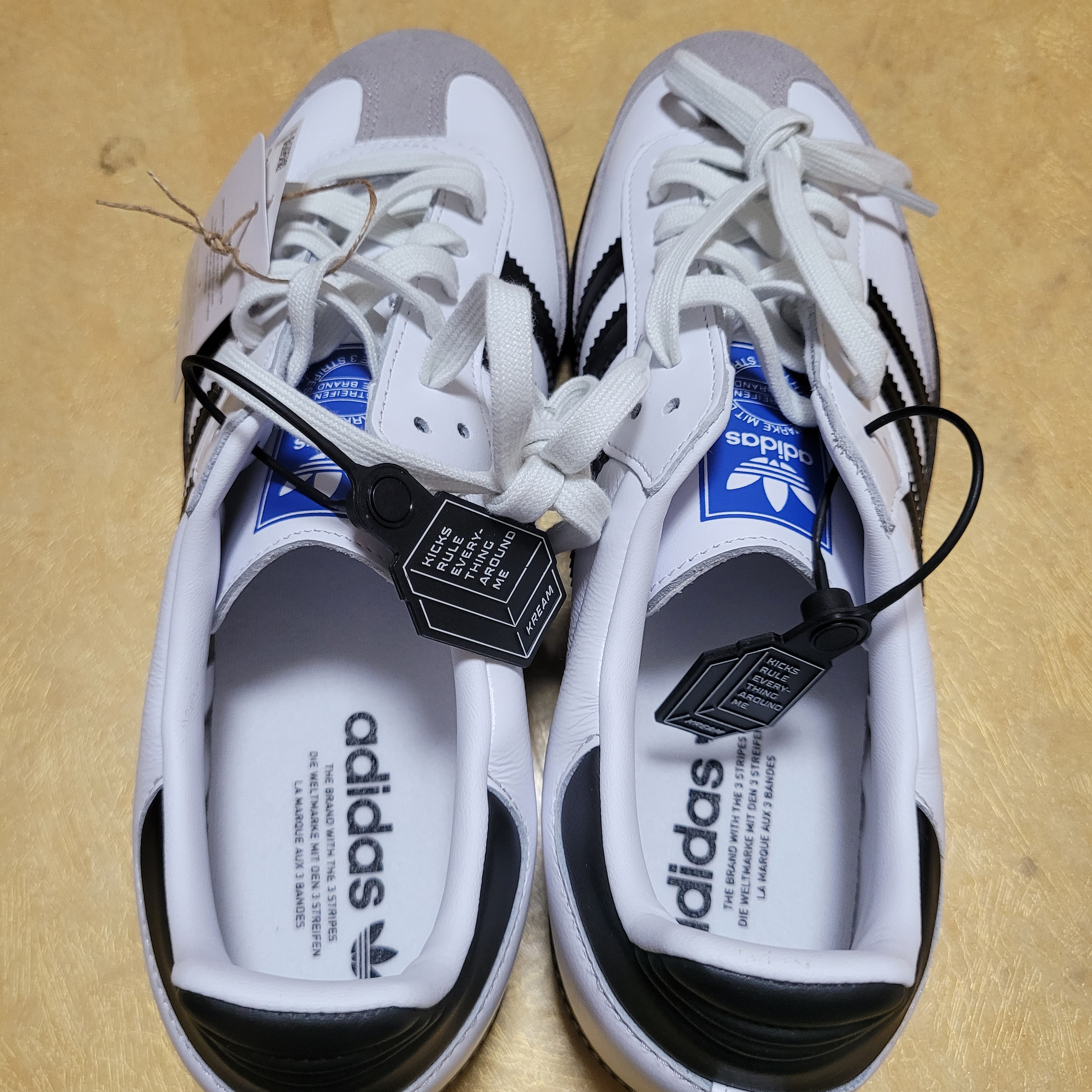 Adidas Samba OG Cloud White 착용 스타일 - 1