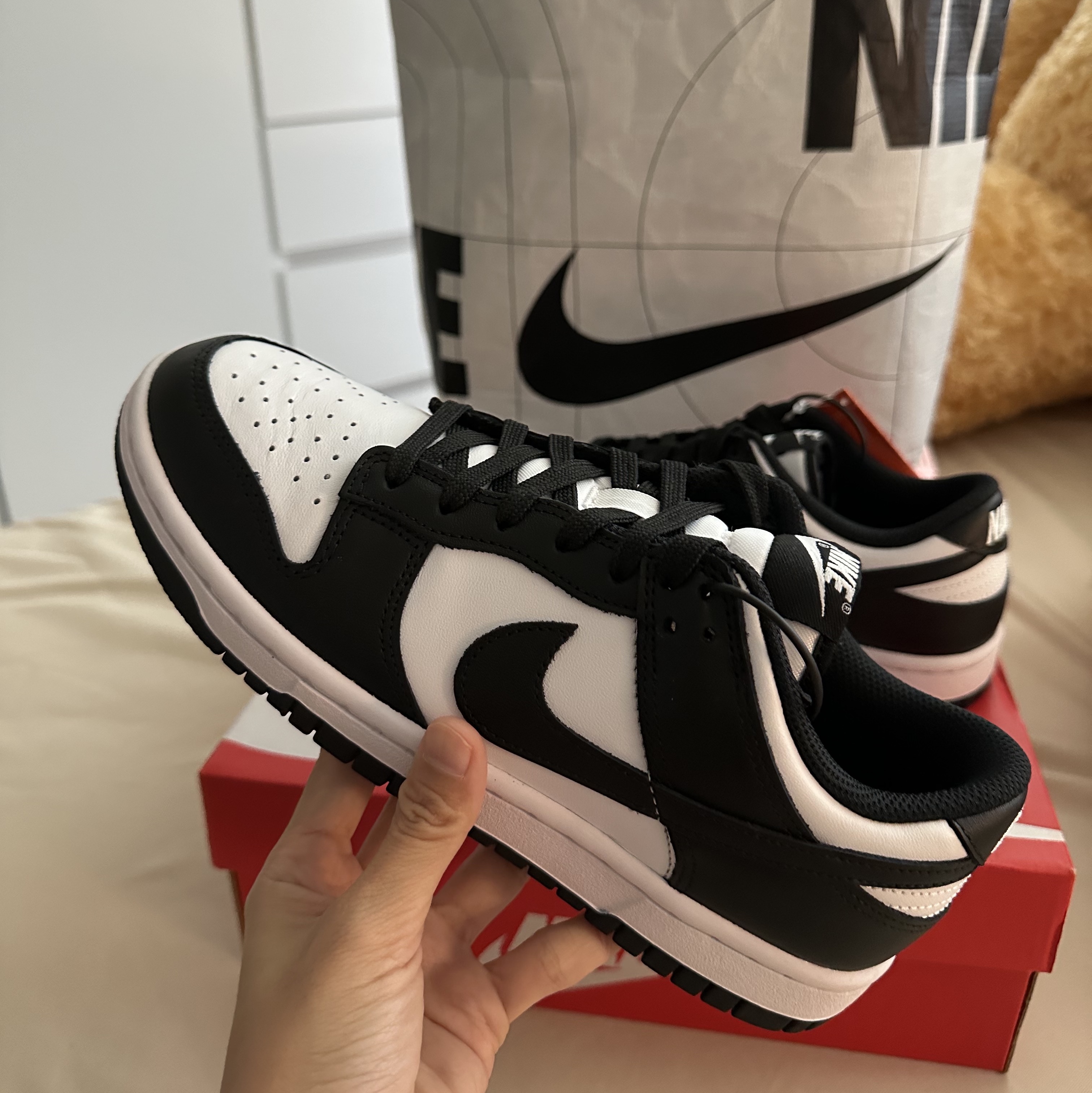 (W) Nike Dunk Low Black 착용 스타일 - 4