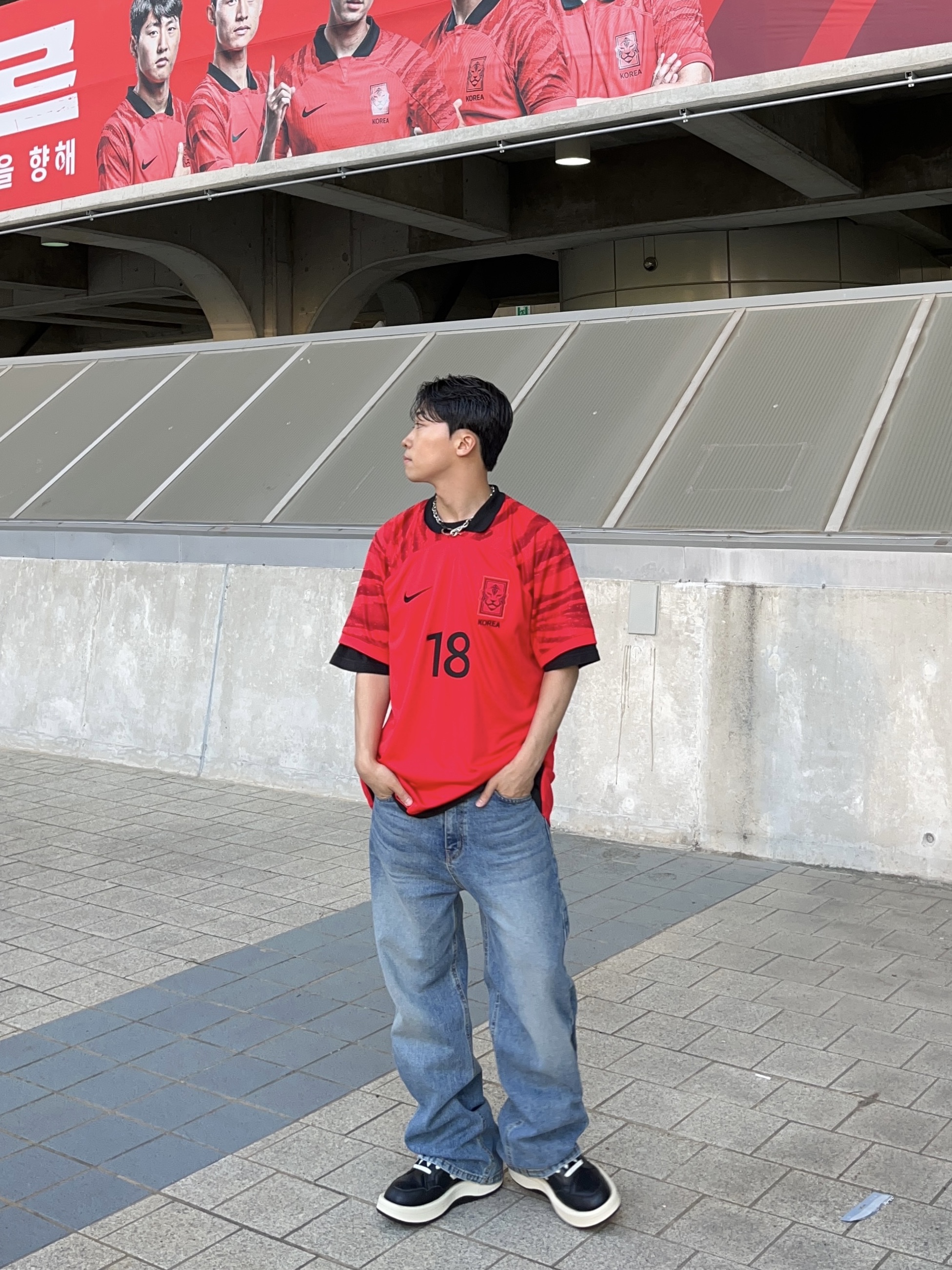 Converse x Drkshdw Turbowpn Black Cream, Nike Korea Dri-Fit Stadium Home SS Jersey Global Red - Asia (Non Marking Ver.) 착용 스타일