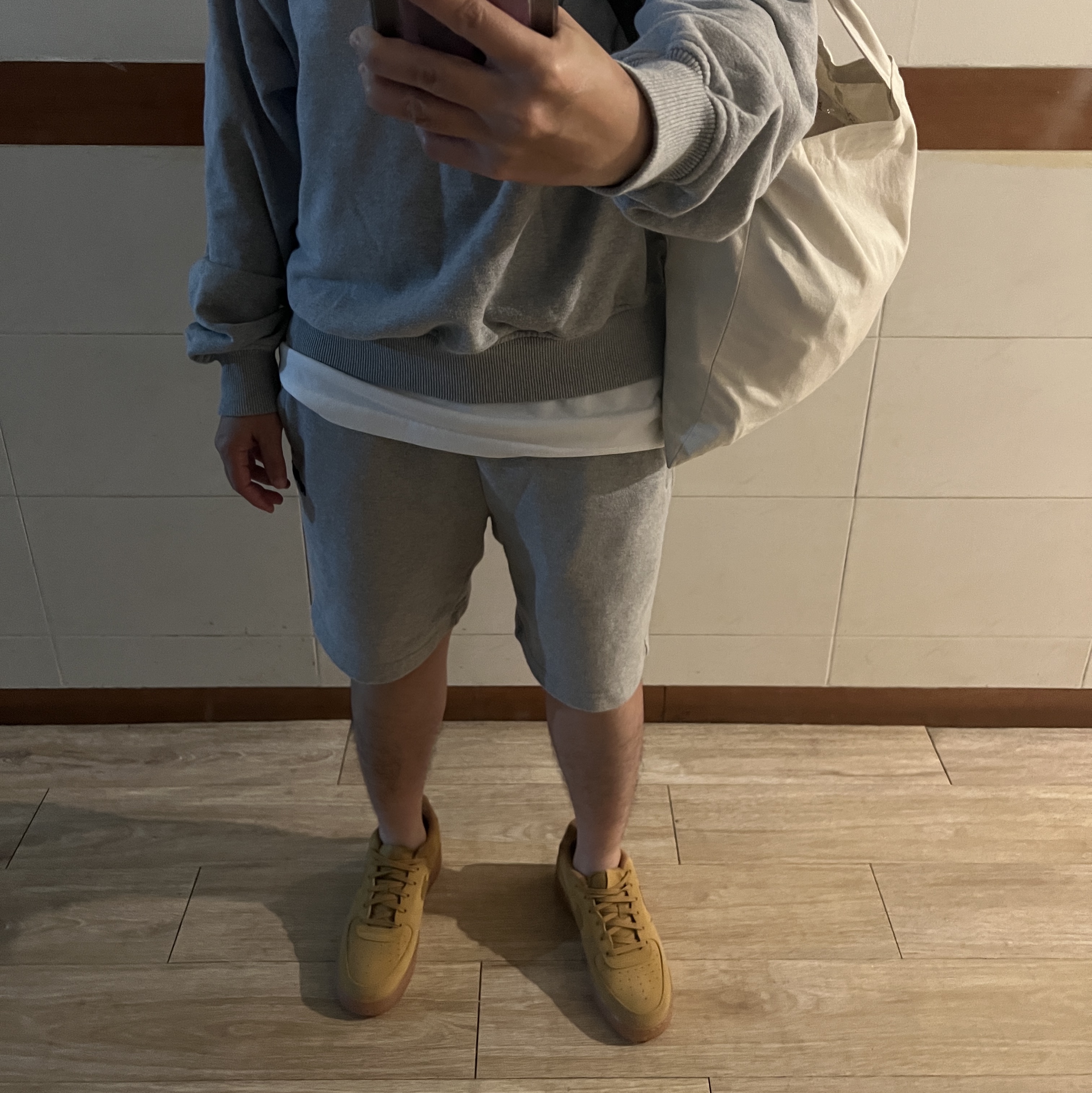 (GS) Nike Air Force 1 LV8 3 Wheat 착용 스타일