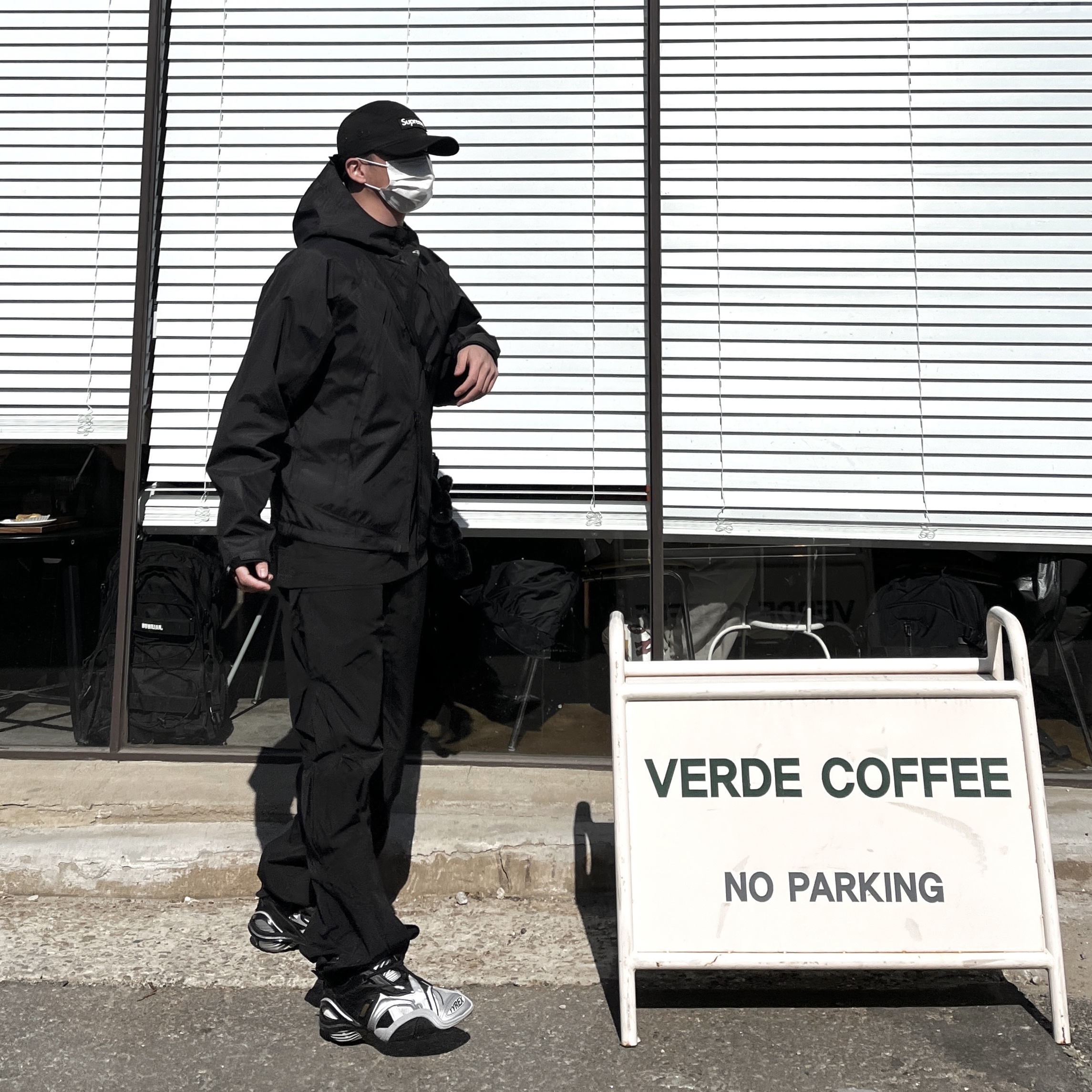Balenciaga Tyrex Sneakers Black Grey, Sansan Gear Windblock Jacket Black - 22FW 착용 스타일 - 1