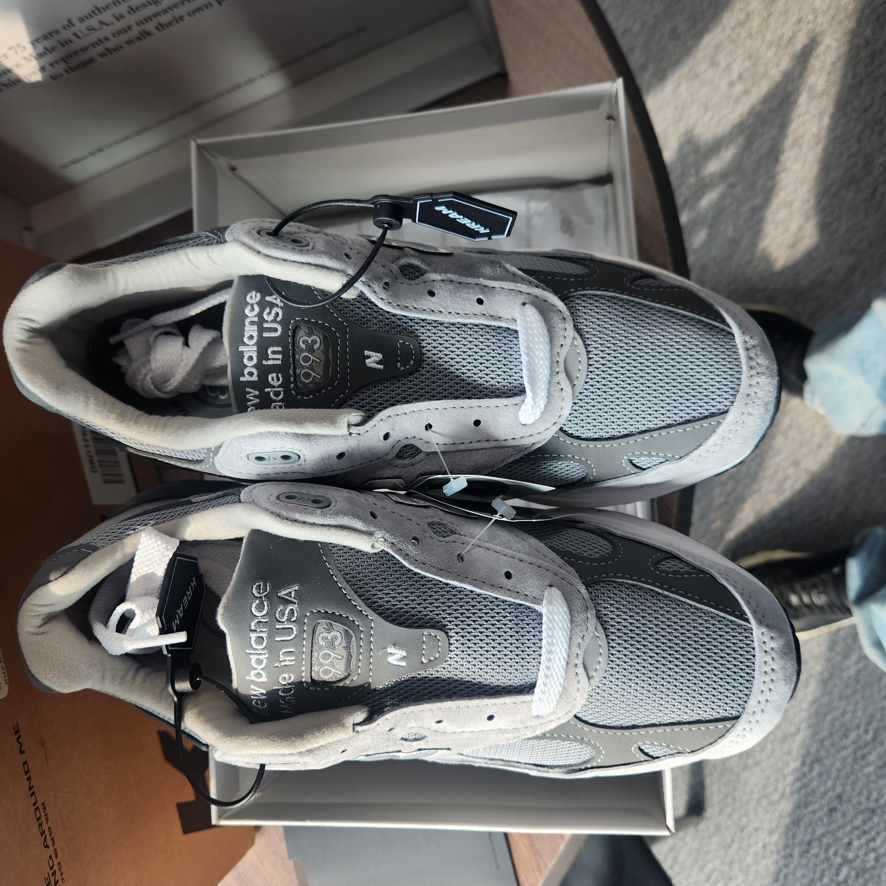 New Balance 993 Made in USA Grey - D Standard 착용 스타일 - 1