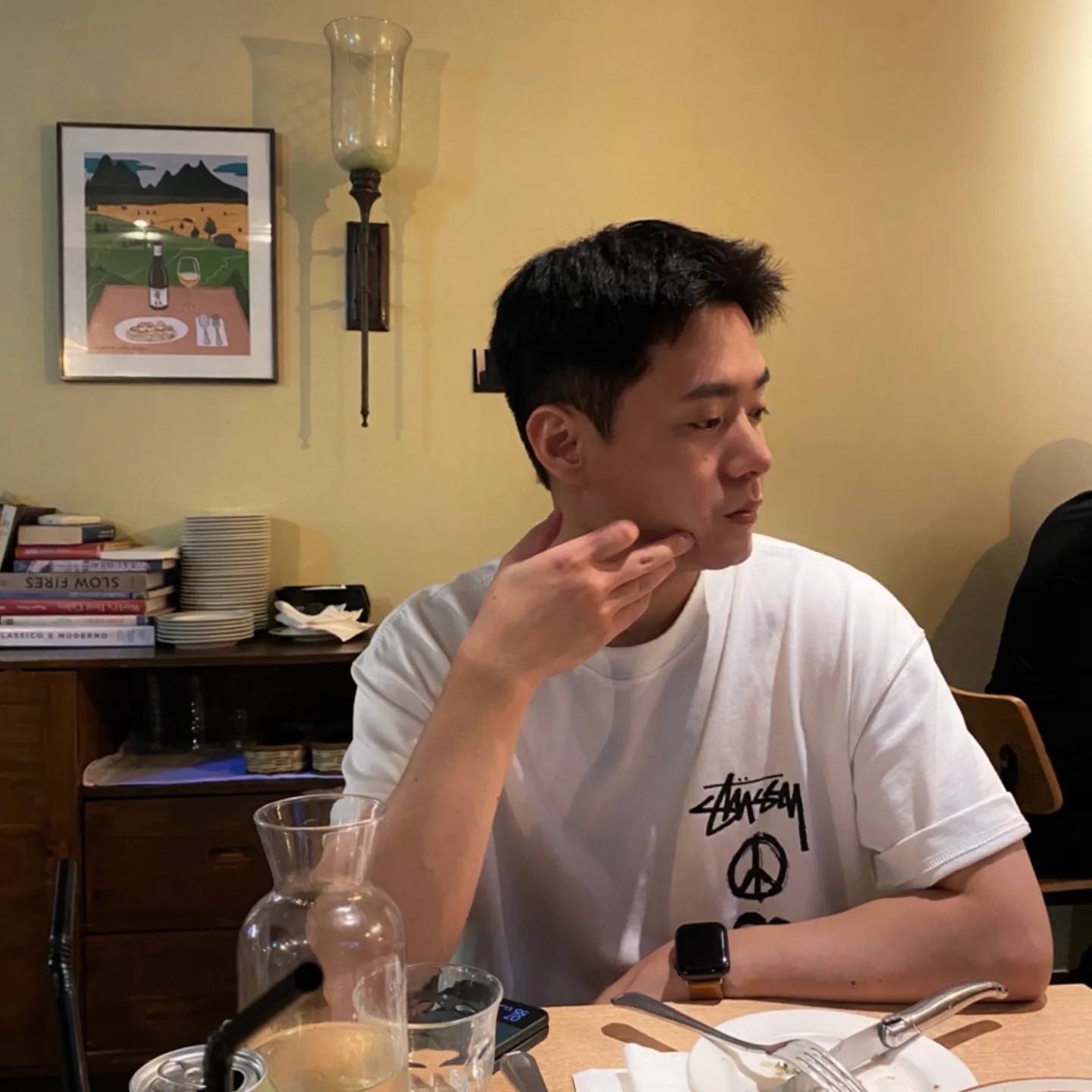Nike x Stussy NRG RA T-Shirt Summit White (DM4942-121) 착용 스타일 - 2