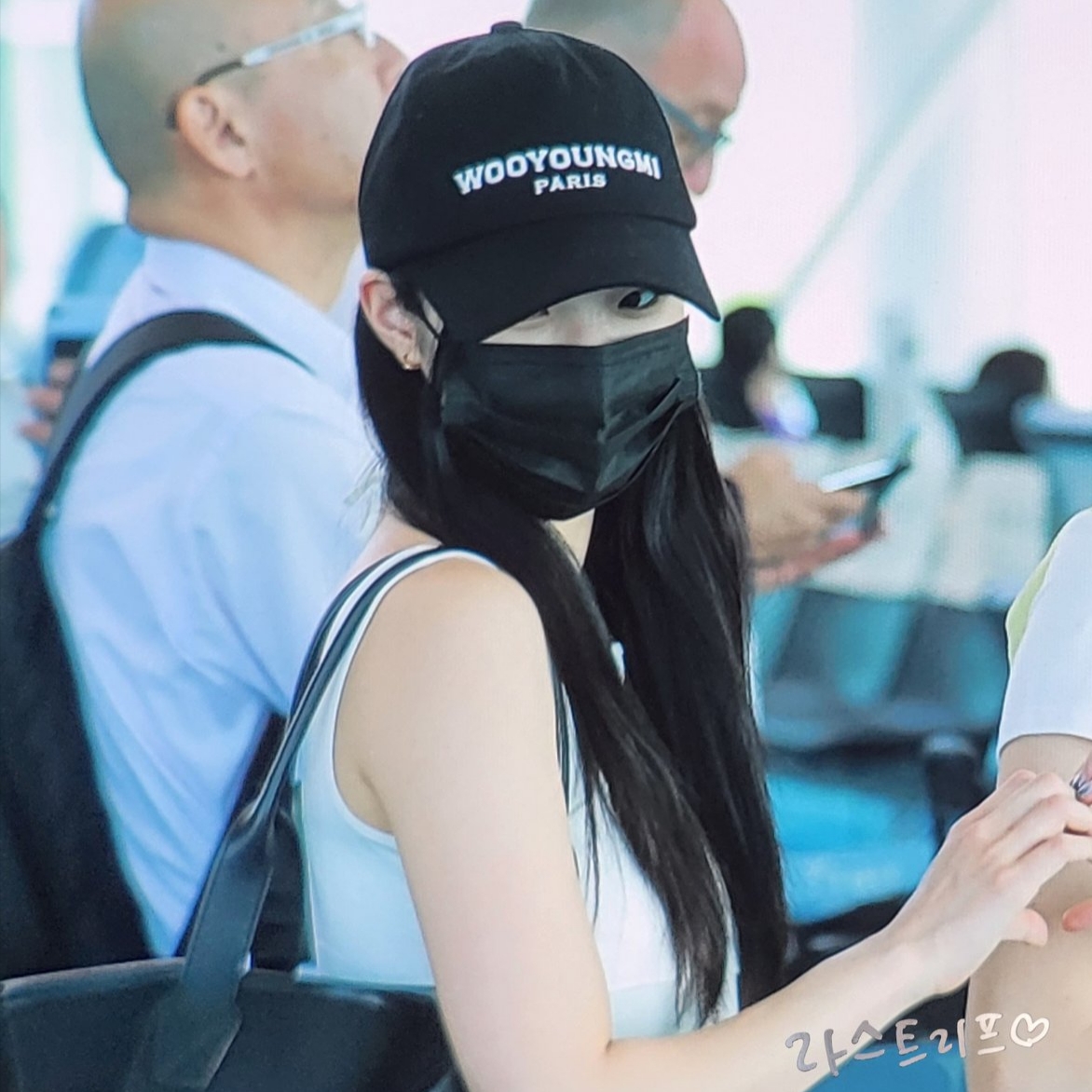 Wooyoungmi Embroidered Ball Cap Black - 23SS 착용 스타일