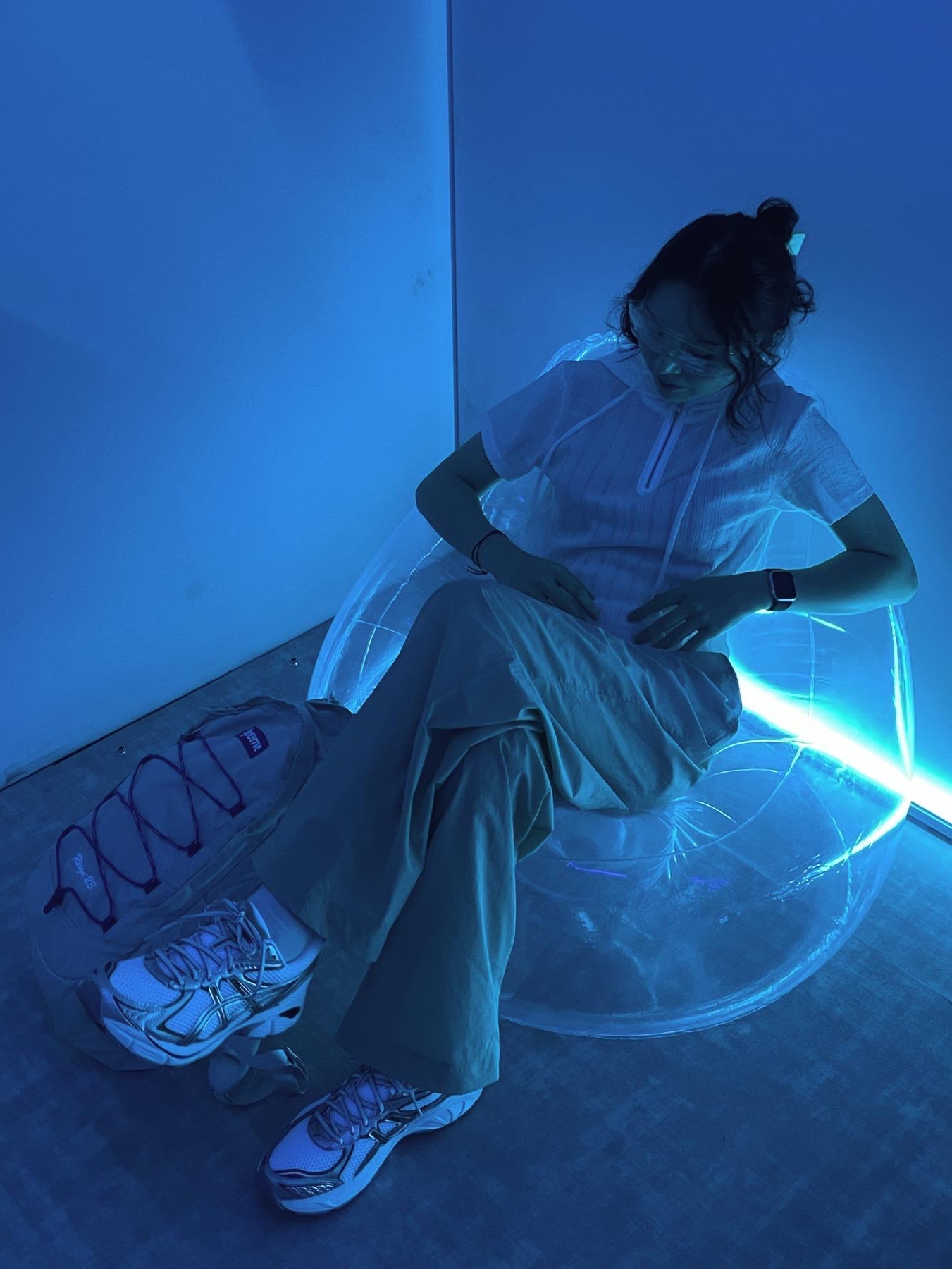 Supreme Backpack Silver - 22SS, Asics GT-2160 White Shamrock Green 착용 스타일 - 1