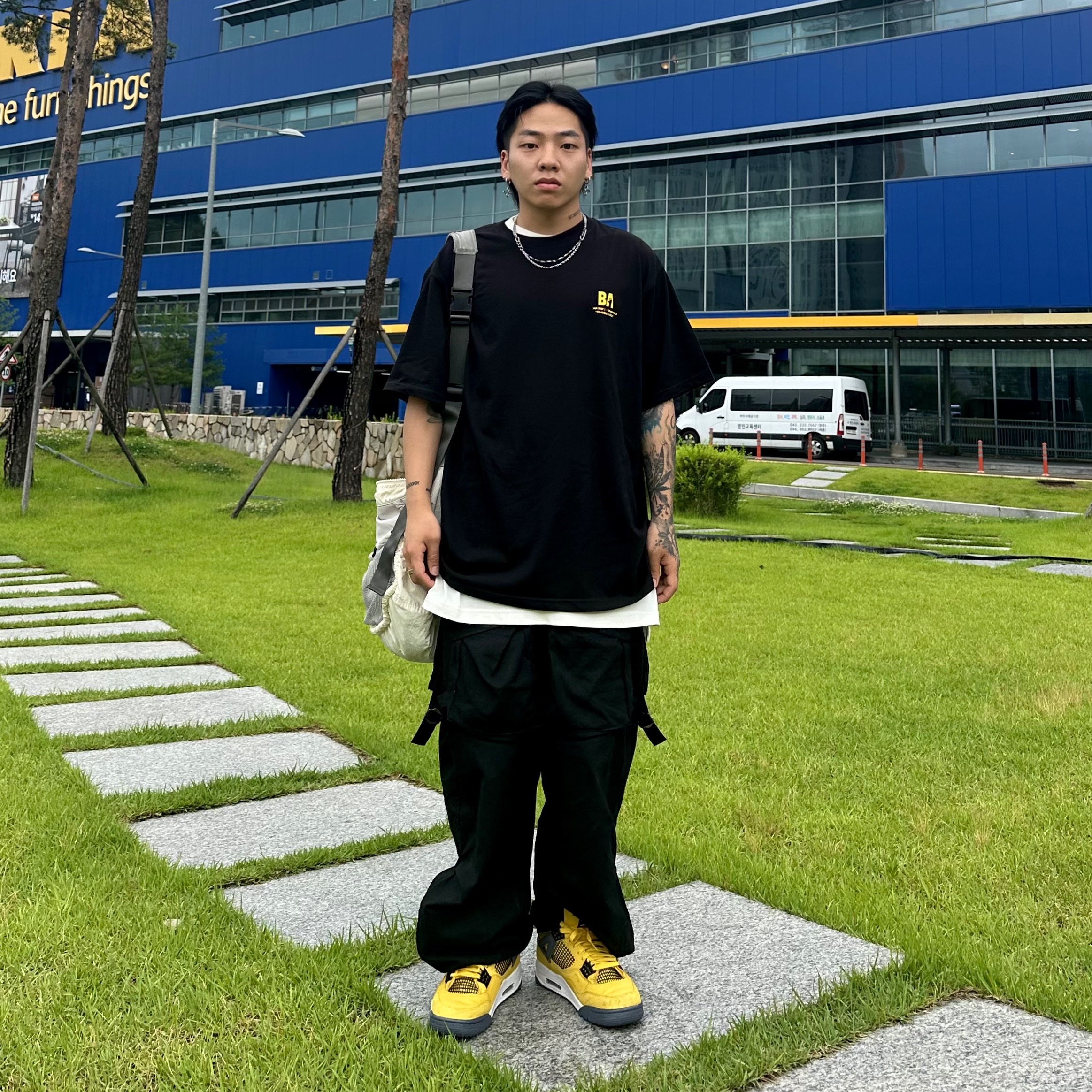 Jordan 4 Retro Tour Yellow 착용 스타일 - 2
