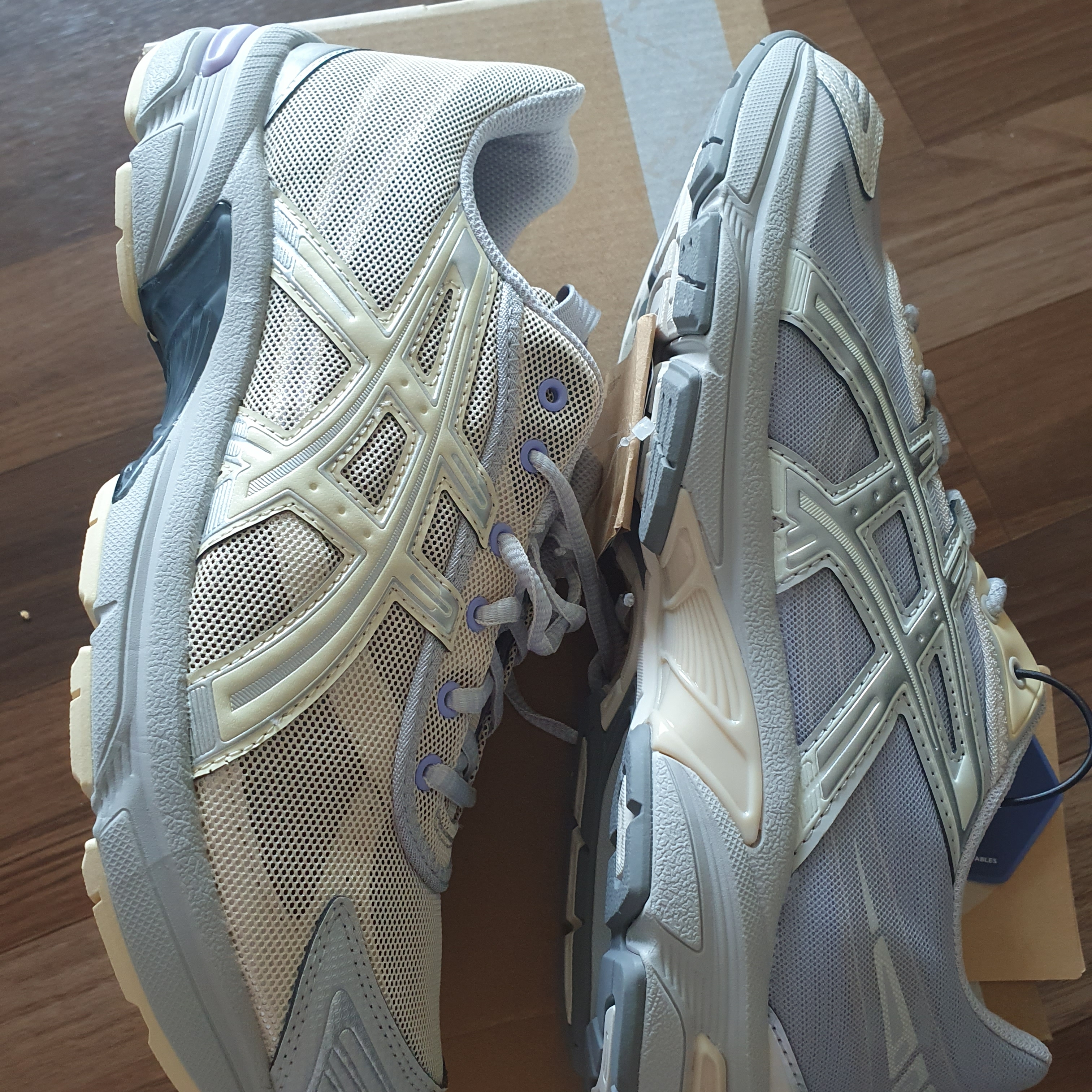 Asics Gel-1130 RE Oyster Grey Pure Silver, (W) Asics UB2-S Gel-1130 Lamb Wool 착용 스타일