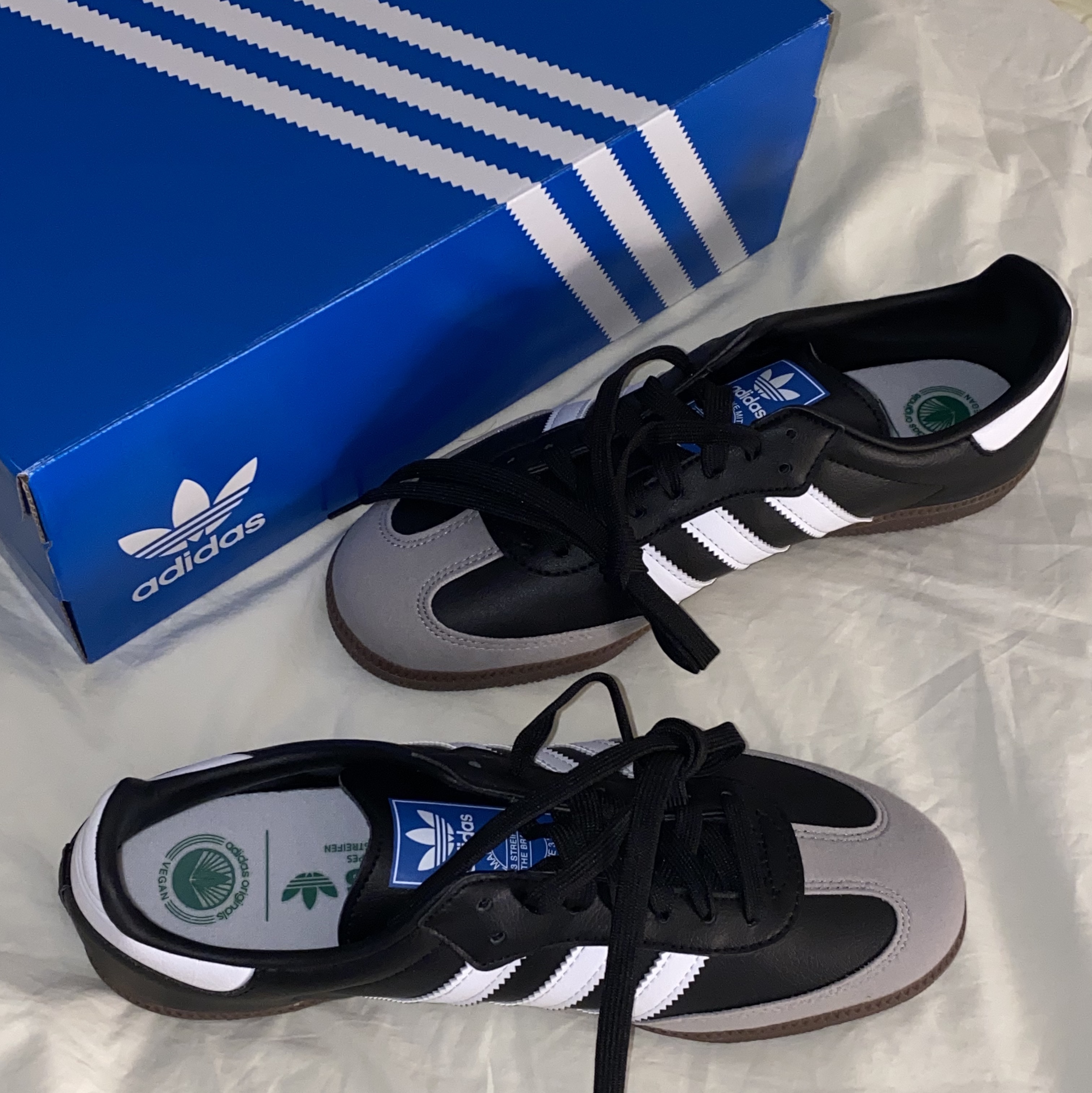 Adidas Samba Vegan Black White 착용 스타일