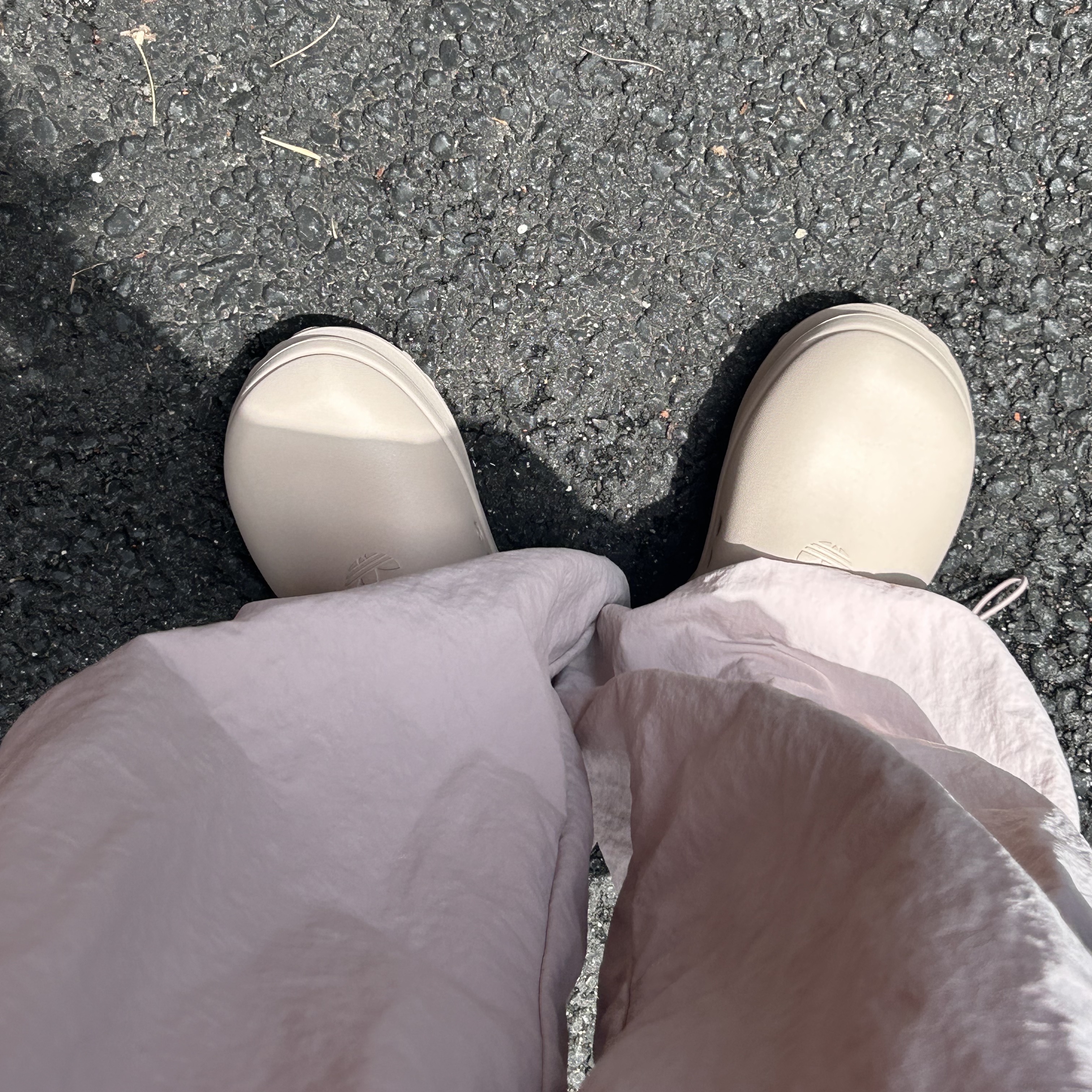 (W) Adidas Adifom Stan Smith Mule Wonder Taupe 착용 스타일