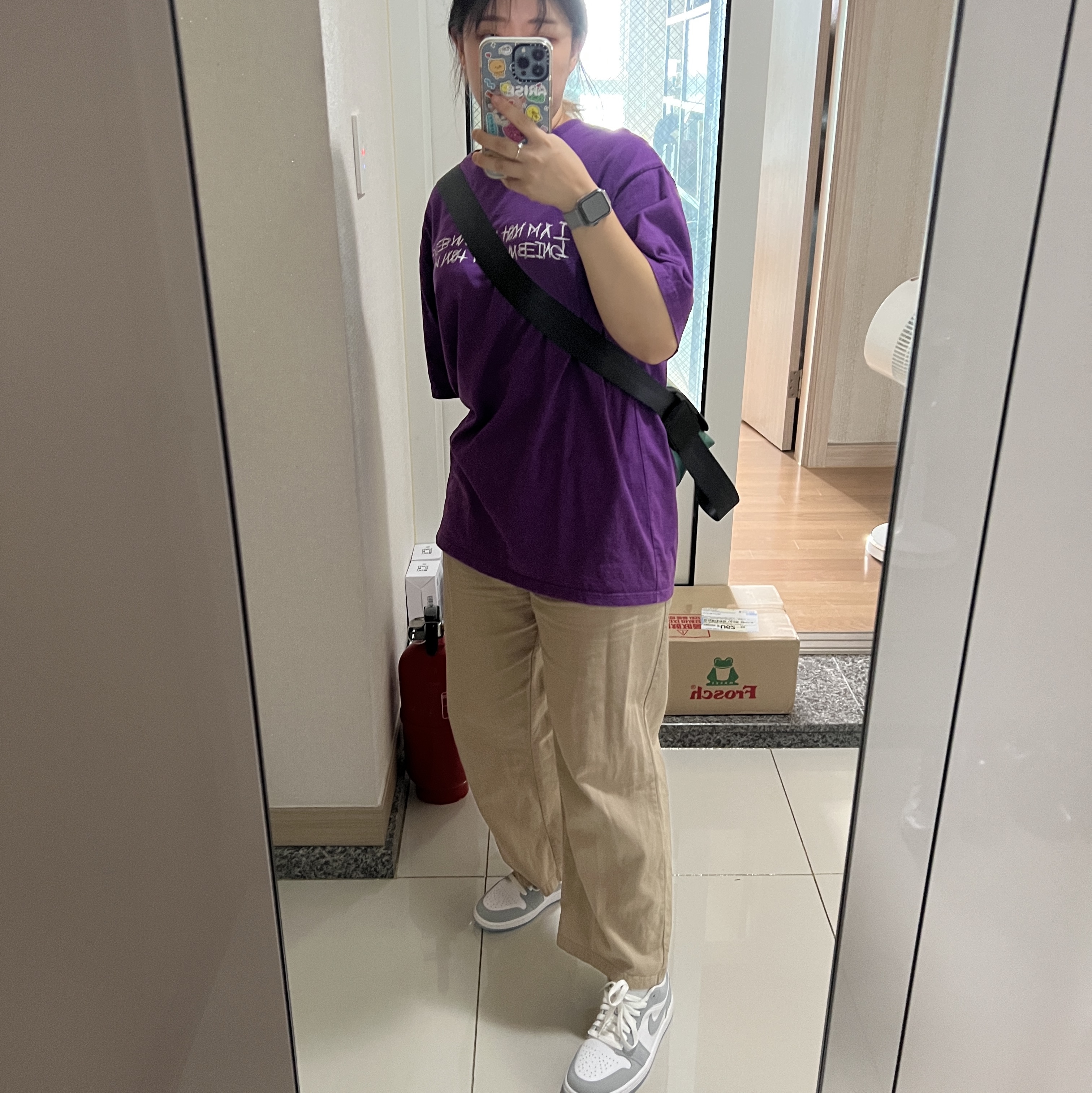 (W) Jordan 1 Low White Wolf Grey 착용 스타일 - 1