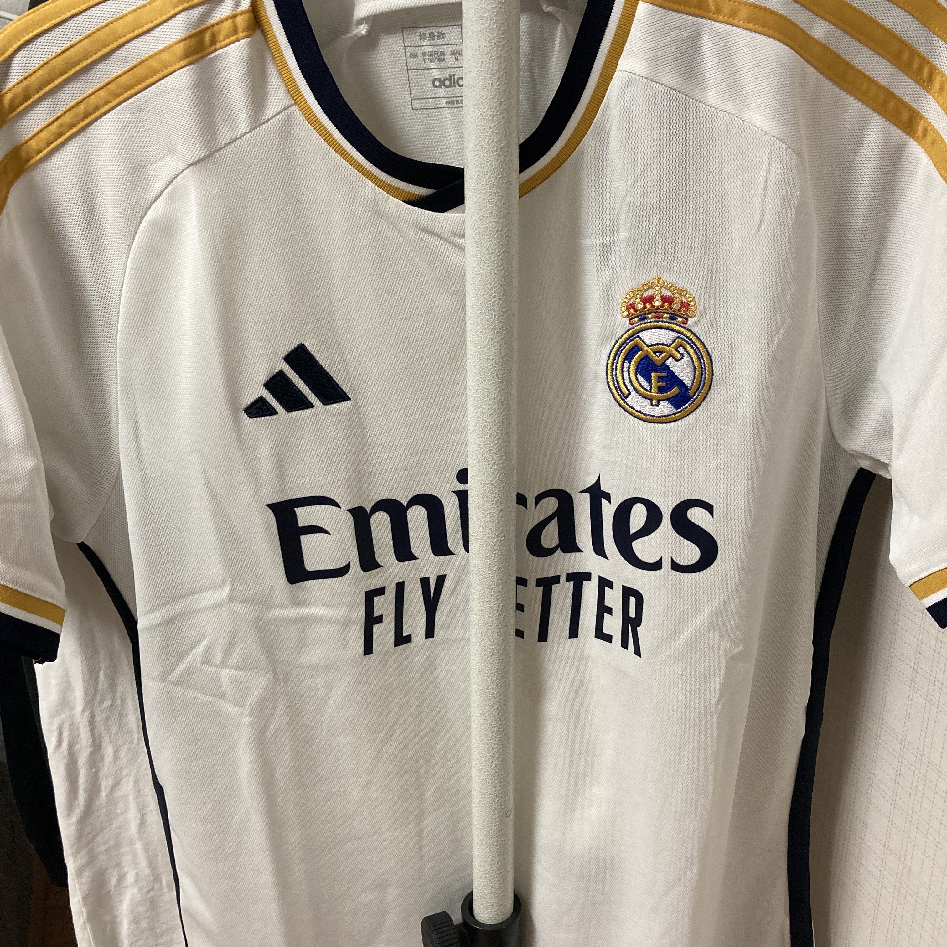 Adidas Real Madrid 2023/24 Home Jersey White - KR Sizing (Non Marking Ver.) 착용 스타일