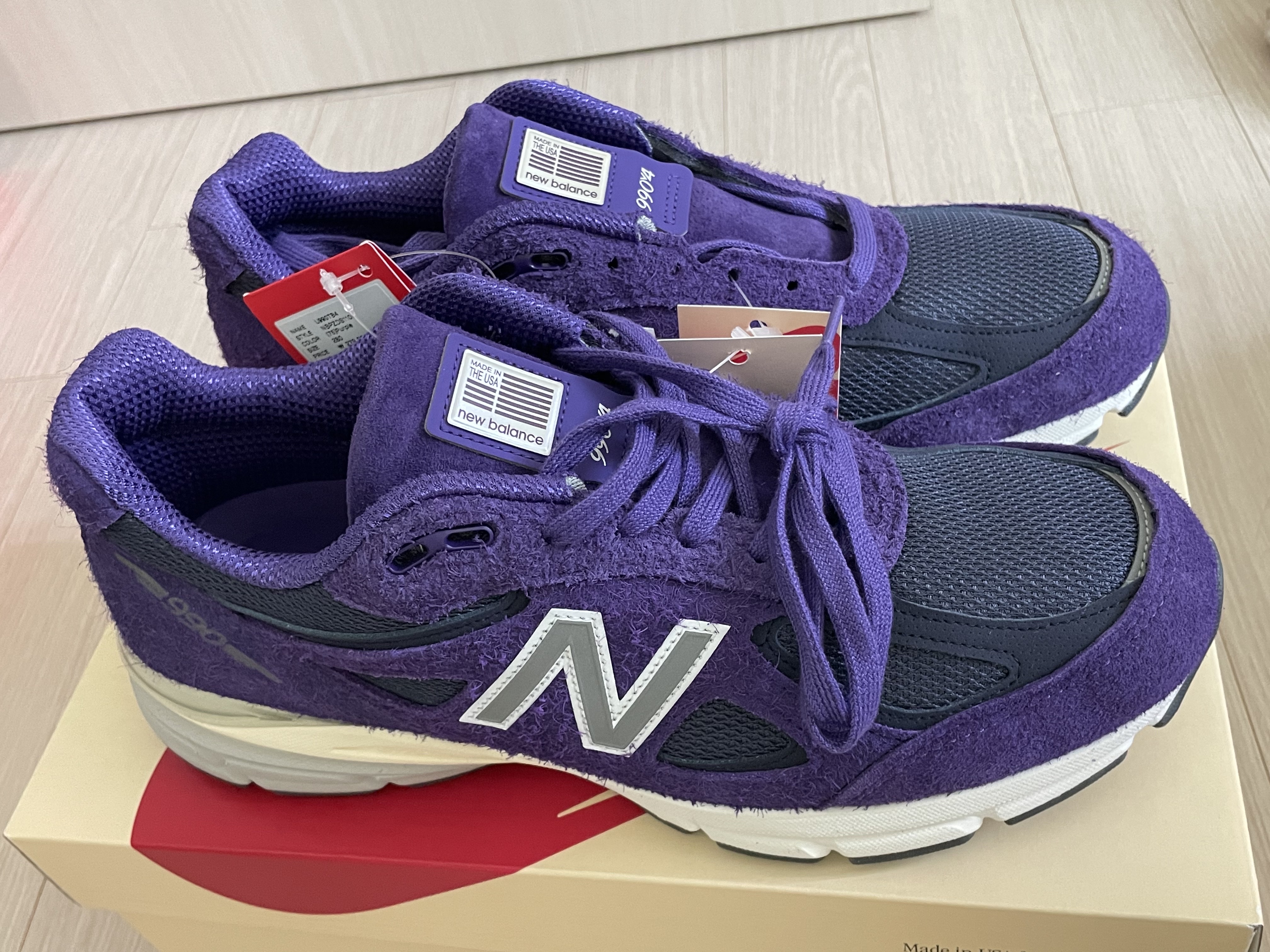 (W) Nike Shox TL Black and Max Orange, New Balance 990v4 Made in USA Purple Suede 착용 스타일 - 2