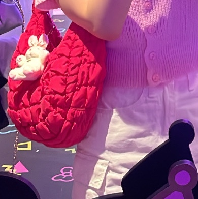 COS Quilted Mini Bag Pink 착용 스타일