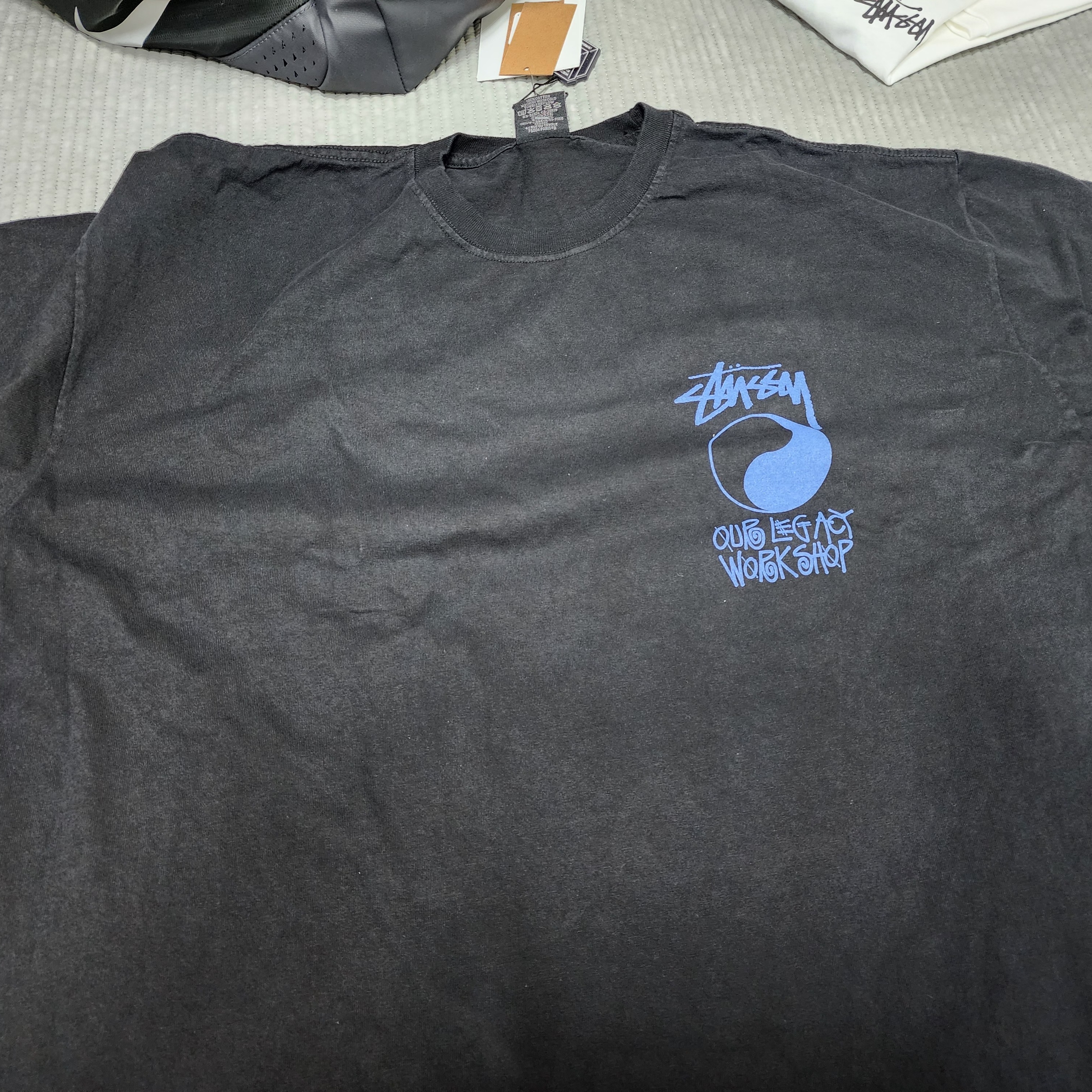 Stussy x Our Legacy Frame Pigment Dyed T-Shirt Black 착용 스타일 - 5