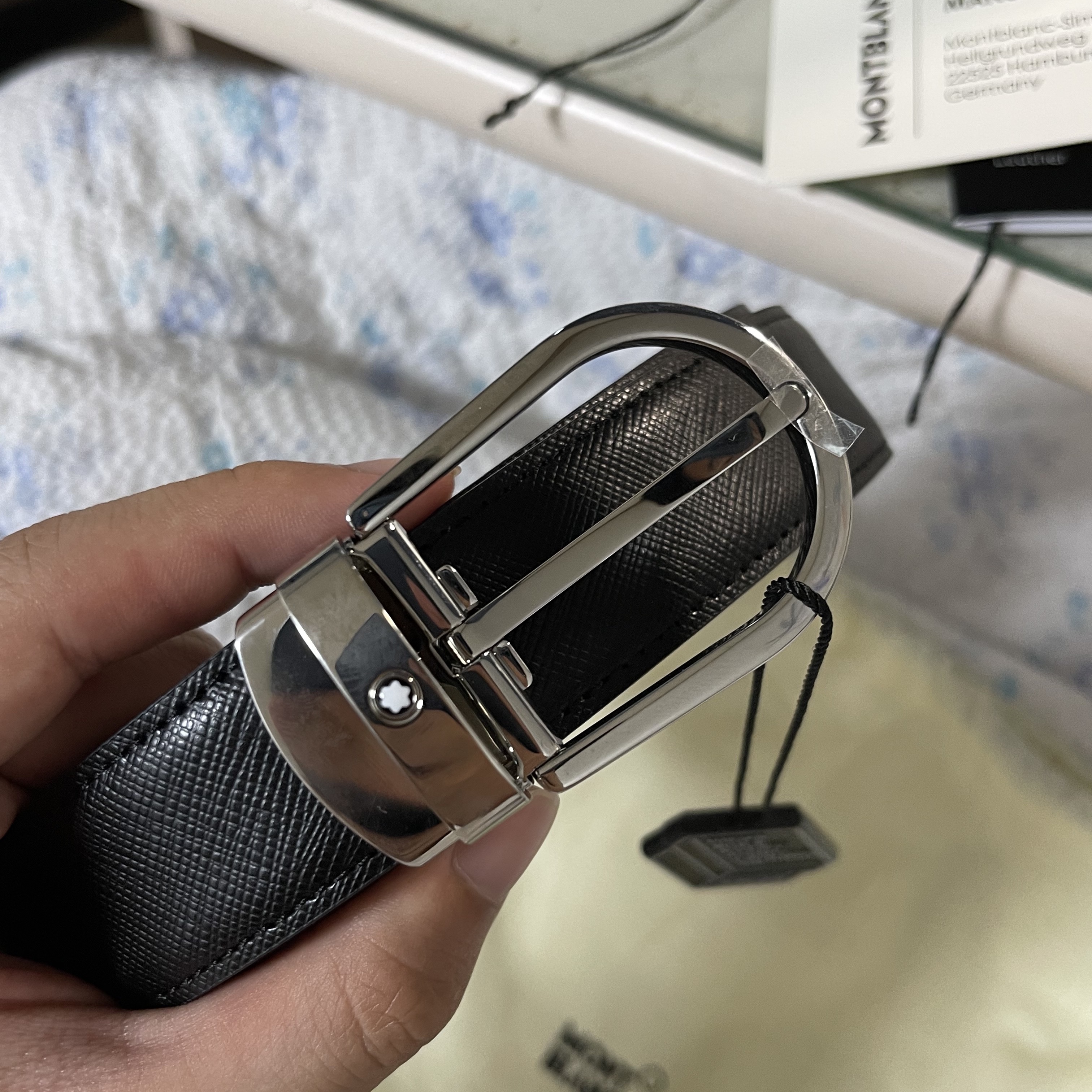 Montblanc Horseshoe Buckle 30mm Reversible Leather Black Brown 착용 스타일