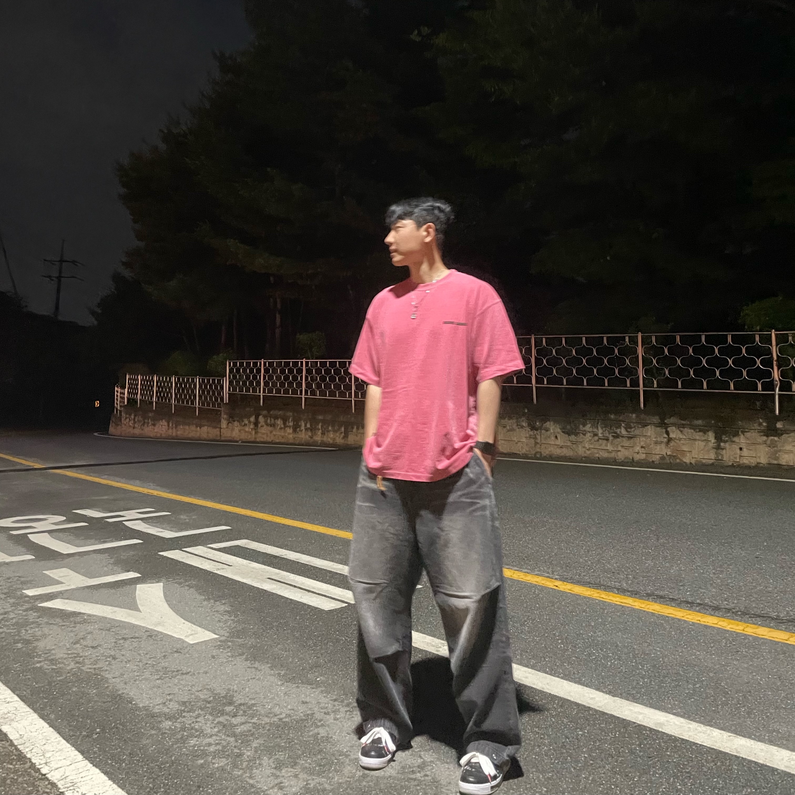 Nike x Peaceminusone Air Force 1 Low Para-Noise 착용 스타일