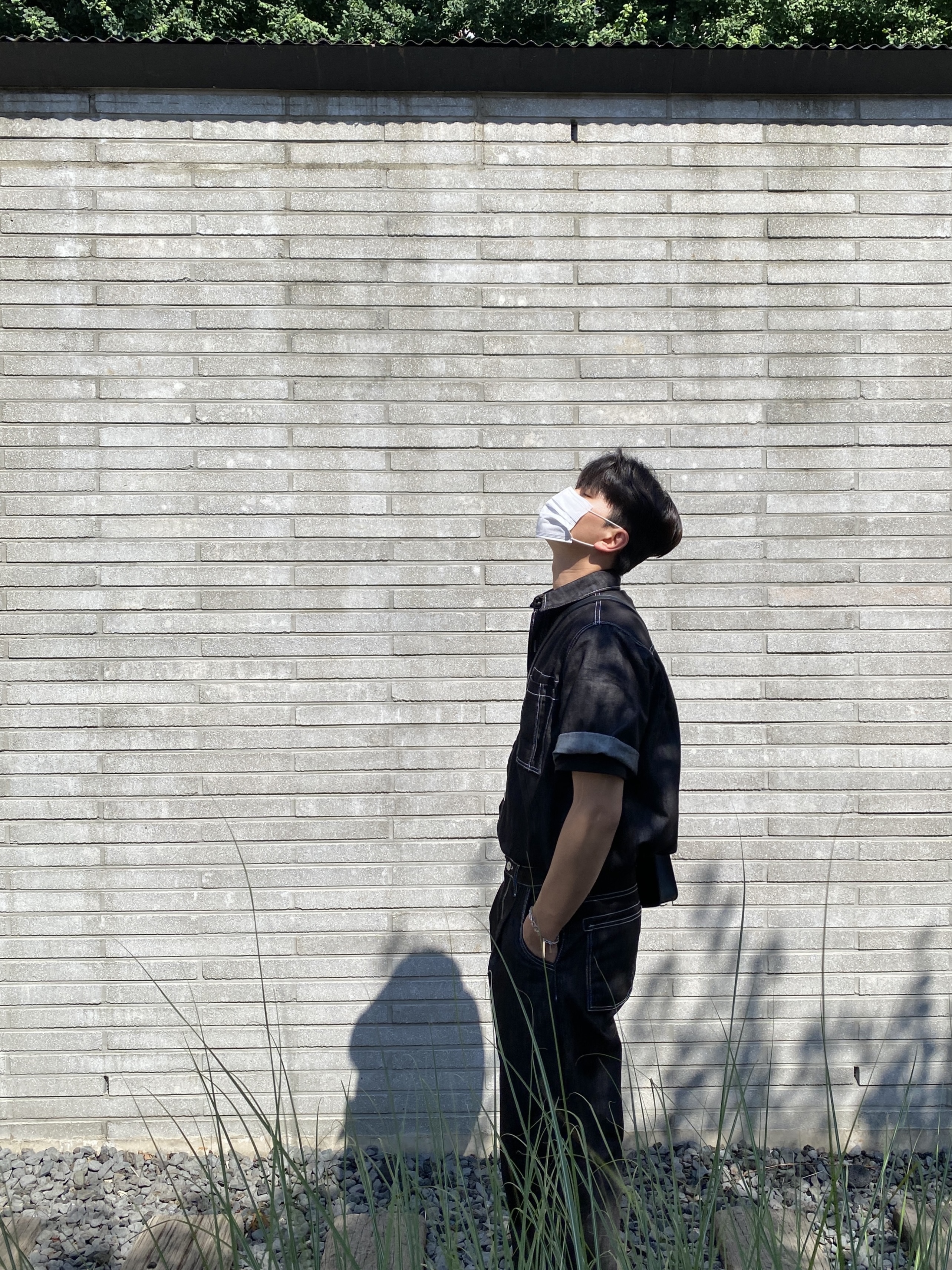 Oofos OOriginal Black 착용 스타일 - 3