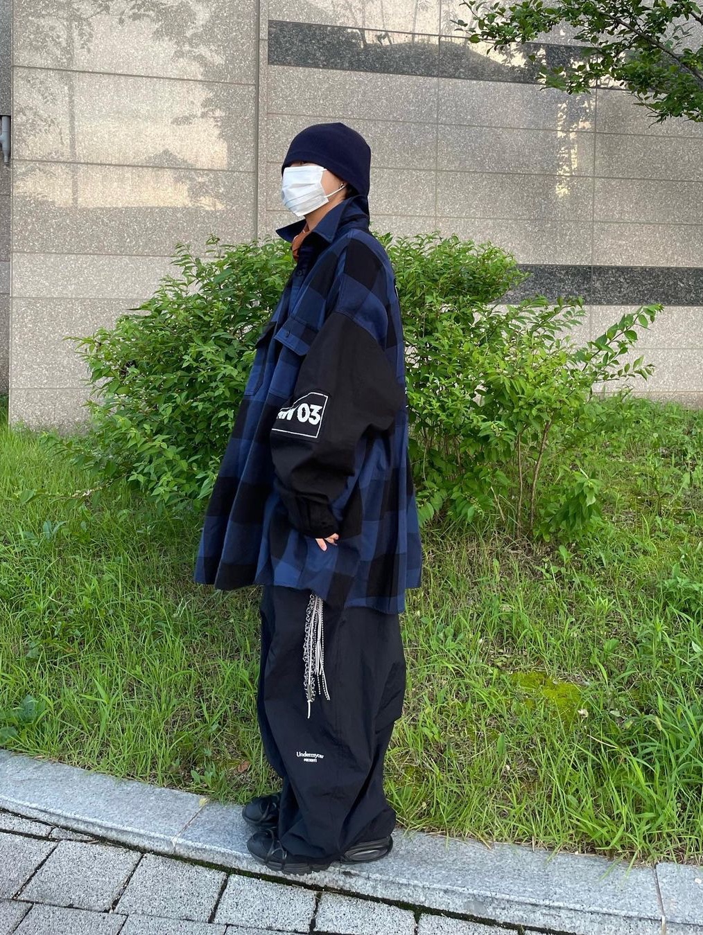 Undermycar Nando Archive Hommage Oversized Shirt Crown Blue - 23SS 착용 스타일 - 1