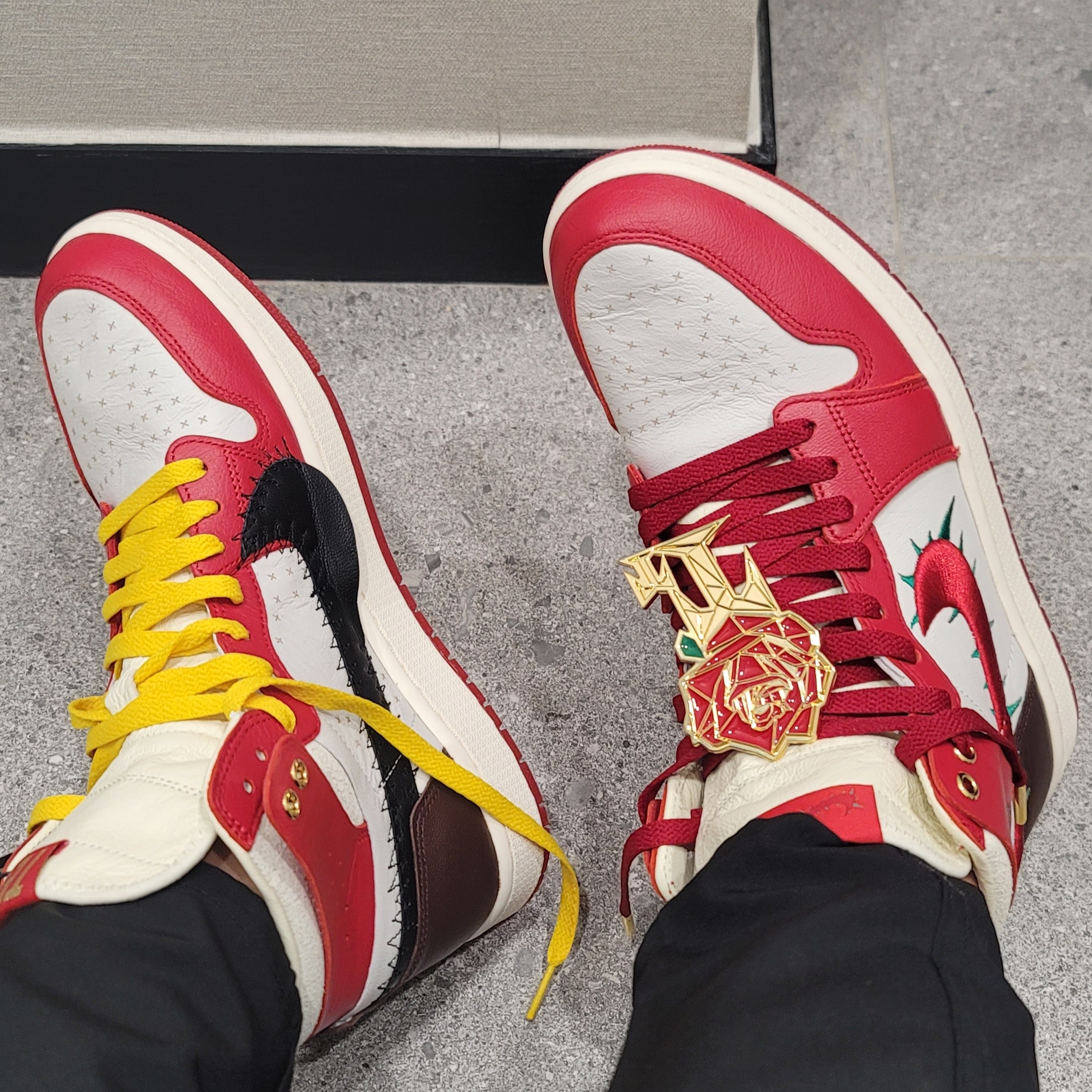 (W) Jordan 1 x Teyana Taylor Zoom CMFT 2 Gym Red 착용 스타일