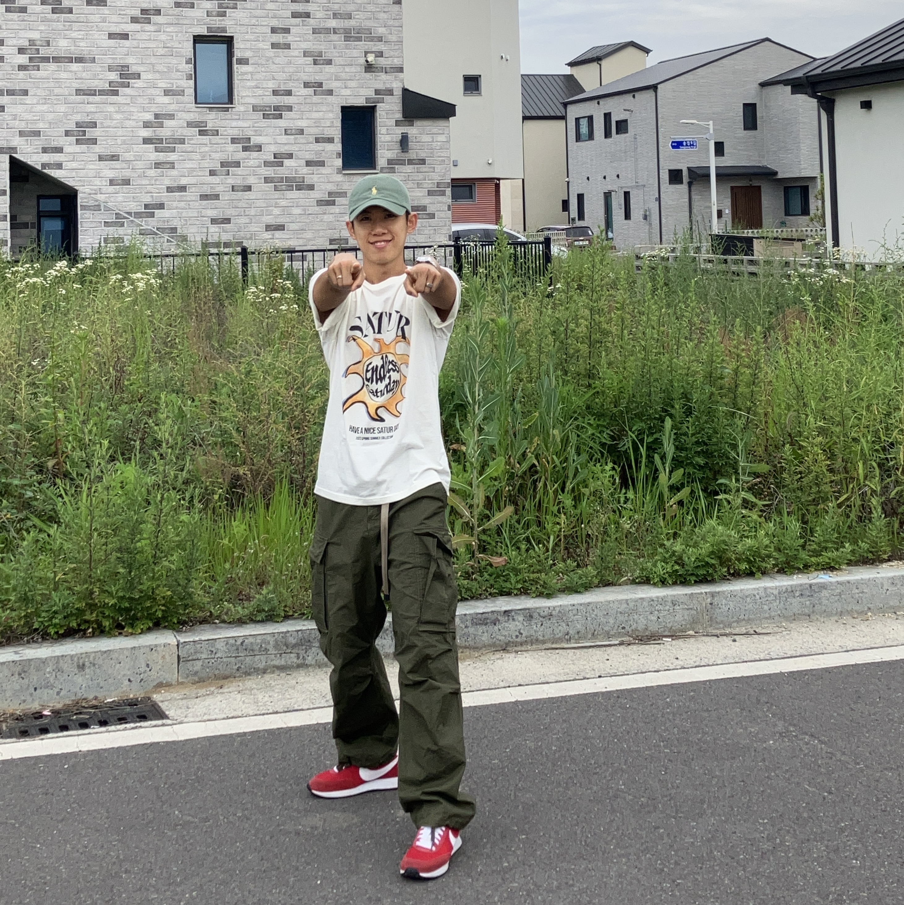 Nike Air Tailwind 79 Gym Red 착용 스타일 - 3