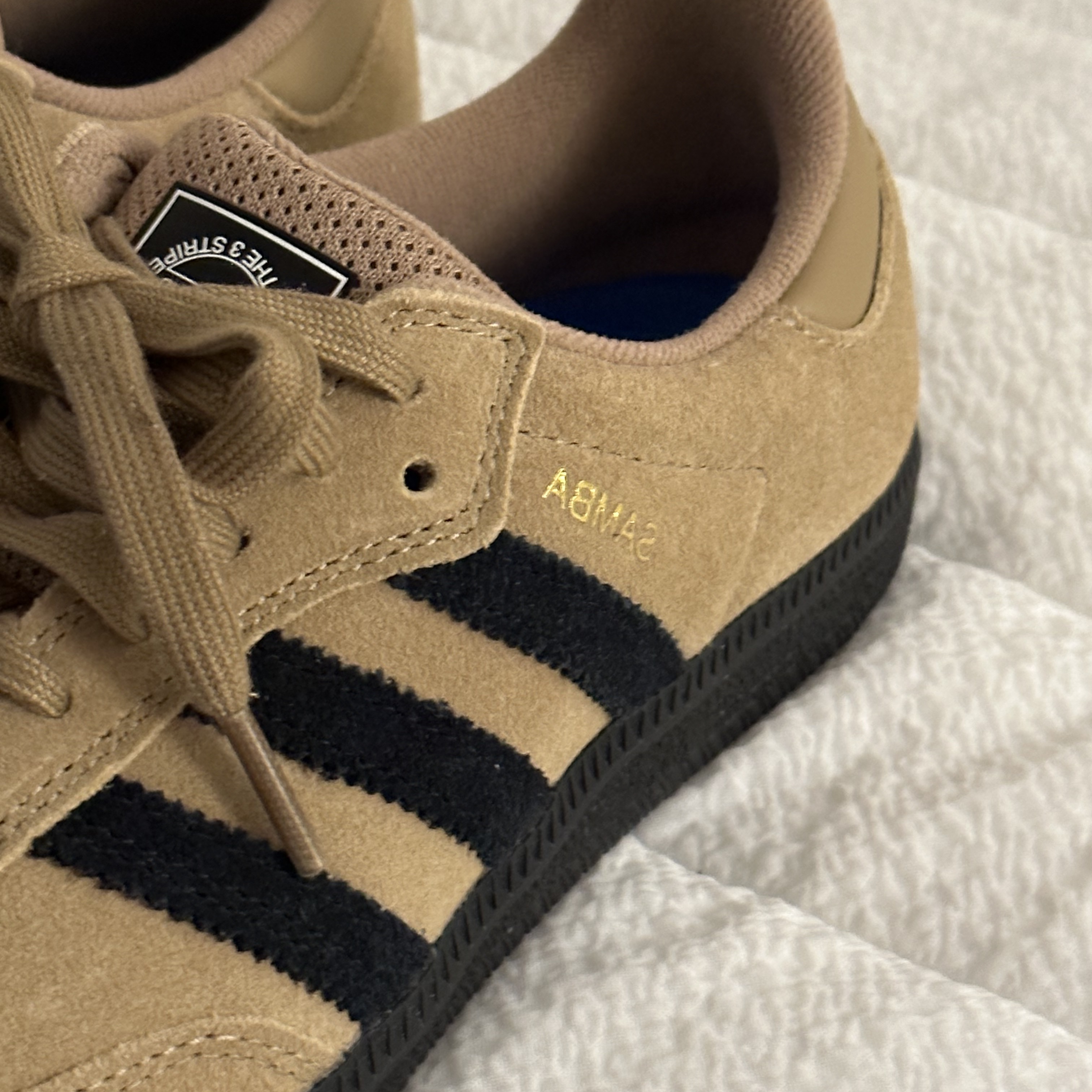 Adidas Samba ADV Cardboard 착용 스타일 - 3