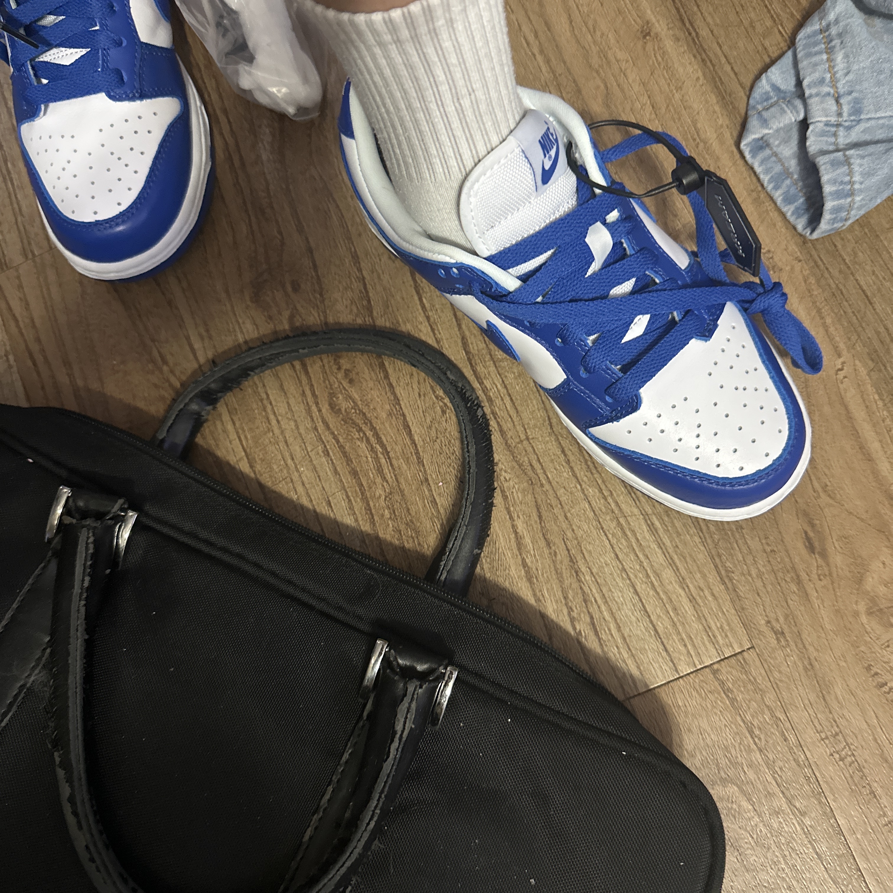 Nike Dunk Low SP Kentucky 2022 착용 스타일