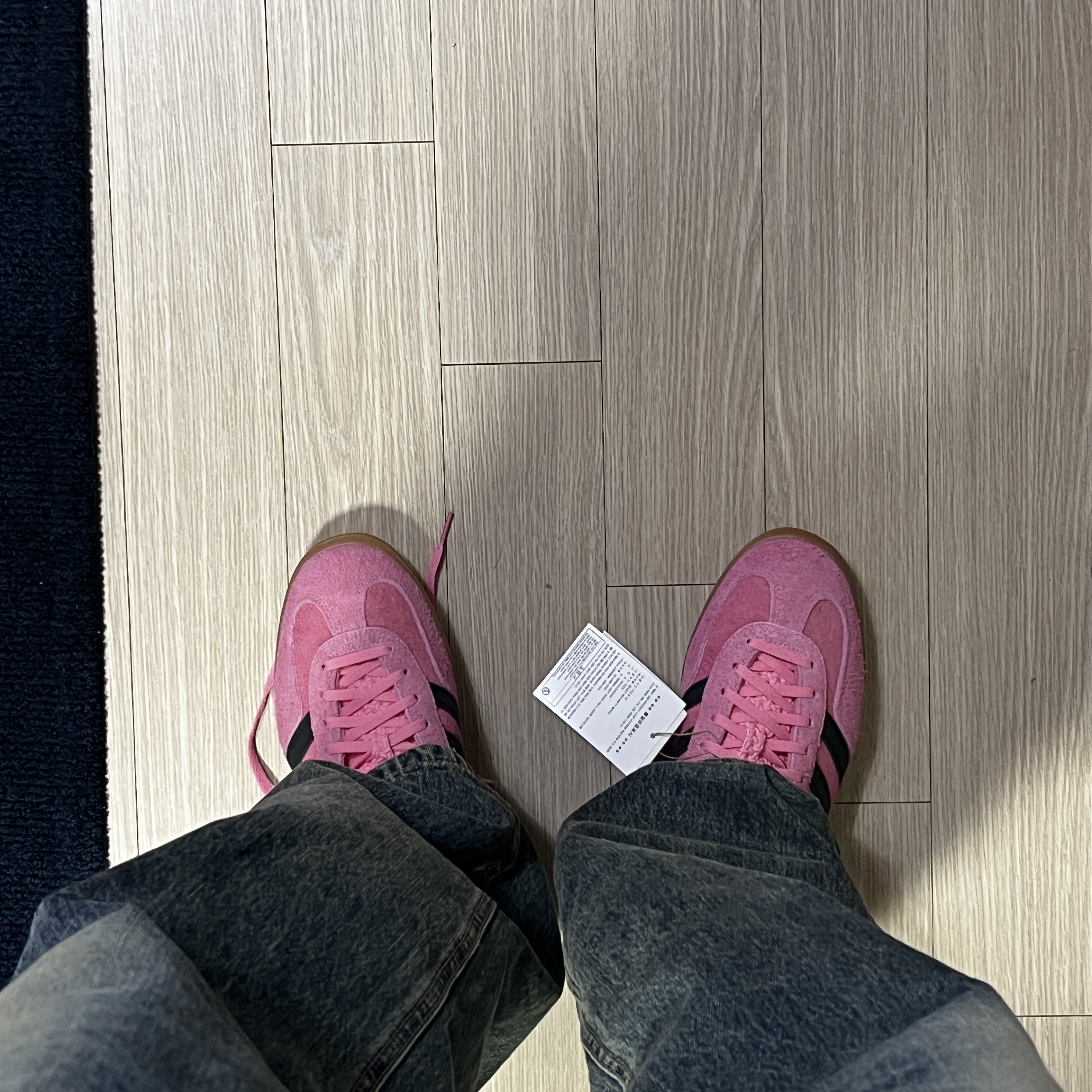 (W) Adidas Gazelle Indoor Bliss Pink 착용 스타일