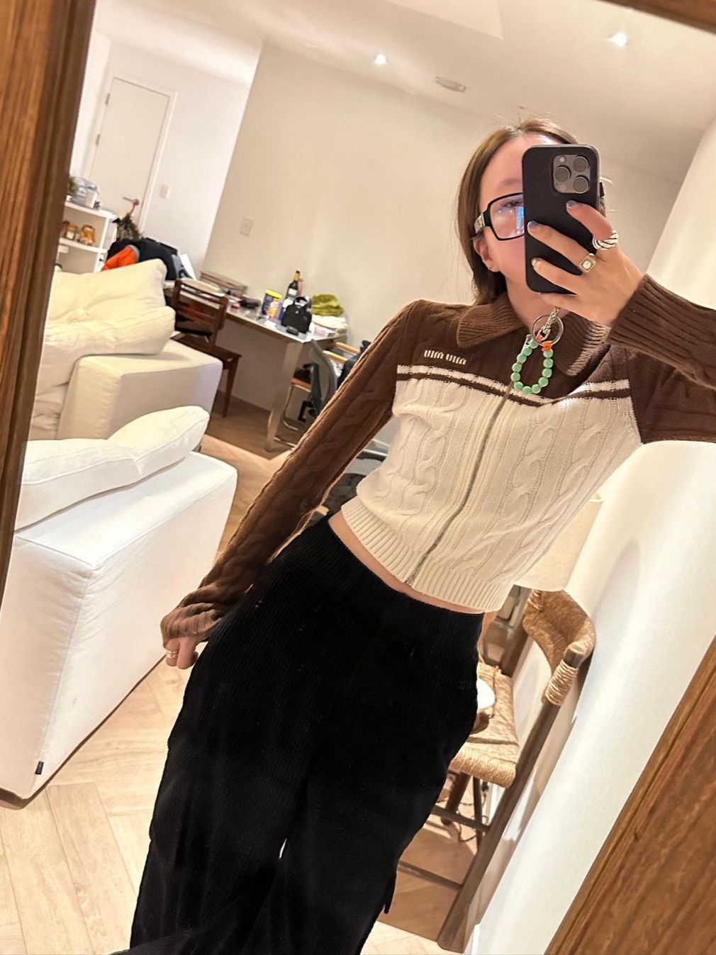 (W) Miu Miu Wool Cashmere Zipper Cardigan Brown White 착용 스타일